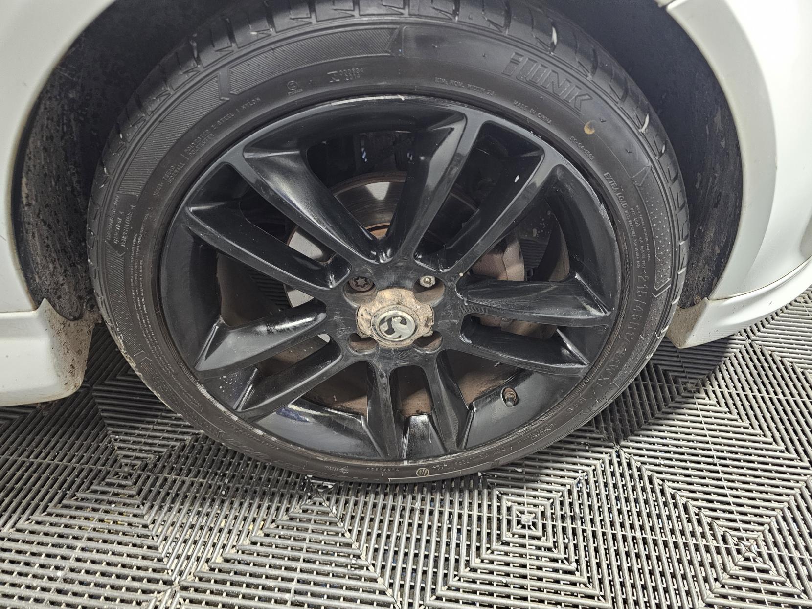 Vauxhall Corsa 1.2 16V Limited Edition Hatchback 3dr Petrol Manual Euro 5 (85 ps)