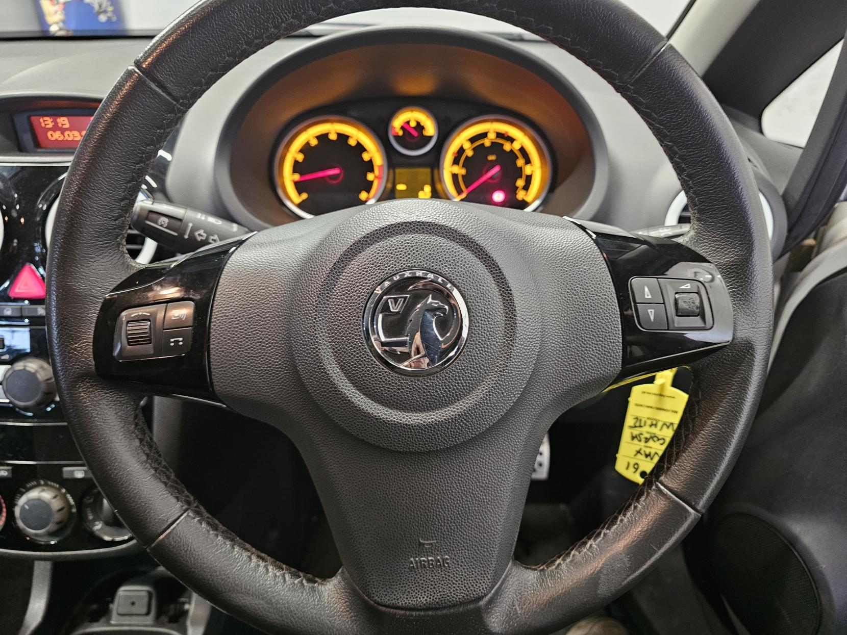 Vauxhall Corsa 1.2 16V Limited Edition Hatchback 3dr Petrol Manual Euro 5 (85 ps)