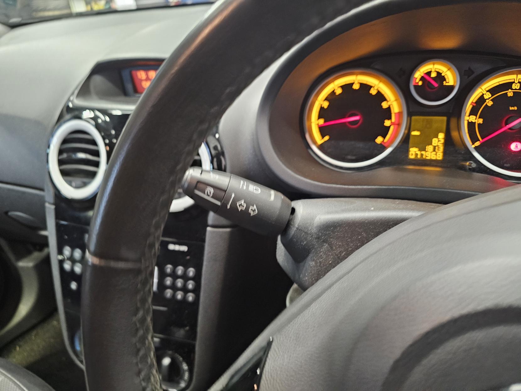 Vauxhall Corsa 1.2 16V Limited Edition Hatchback 3dr Petrol Manual Euro 5 (85 ps)