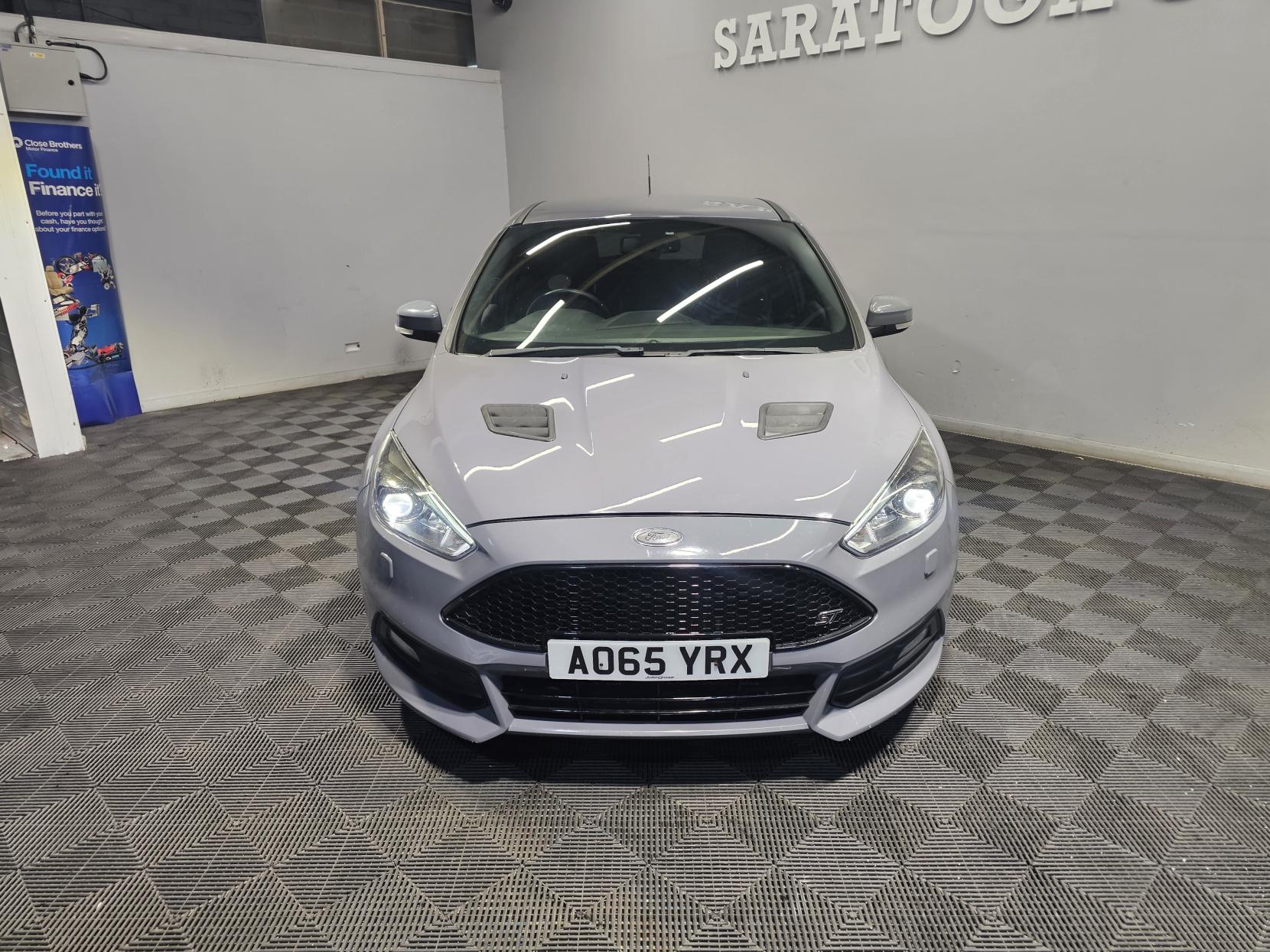 Ford Focus 2.0T EcoBoost ST-3 Hatchback 5dr Petrol Manual Euro 6 (s/s) (250 ps)