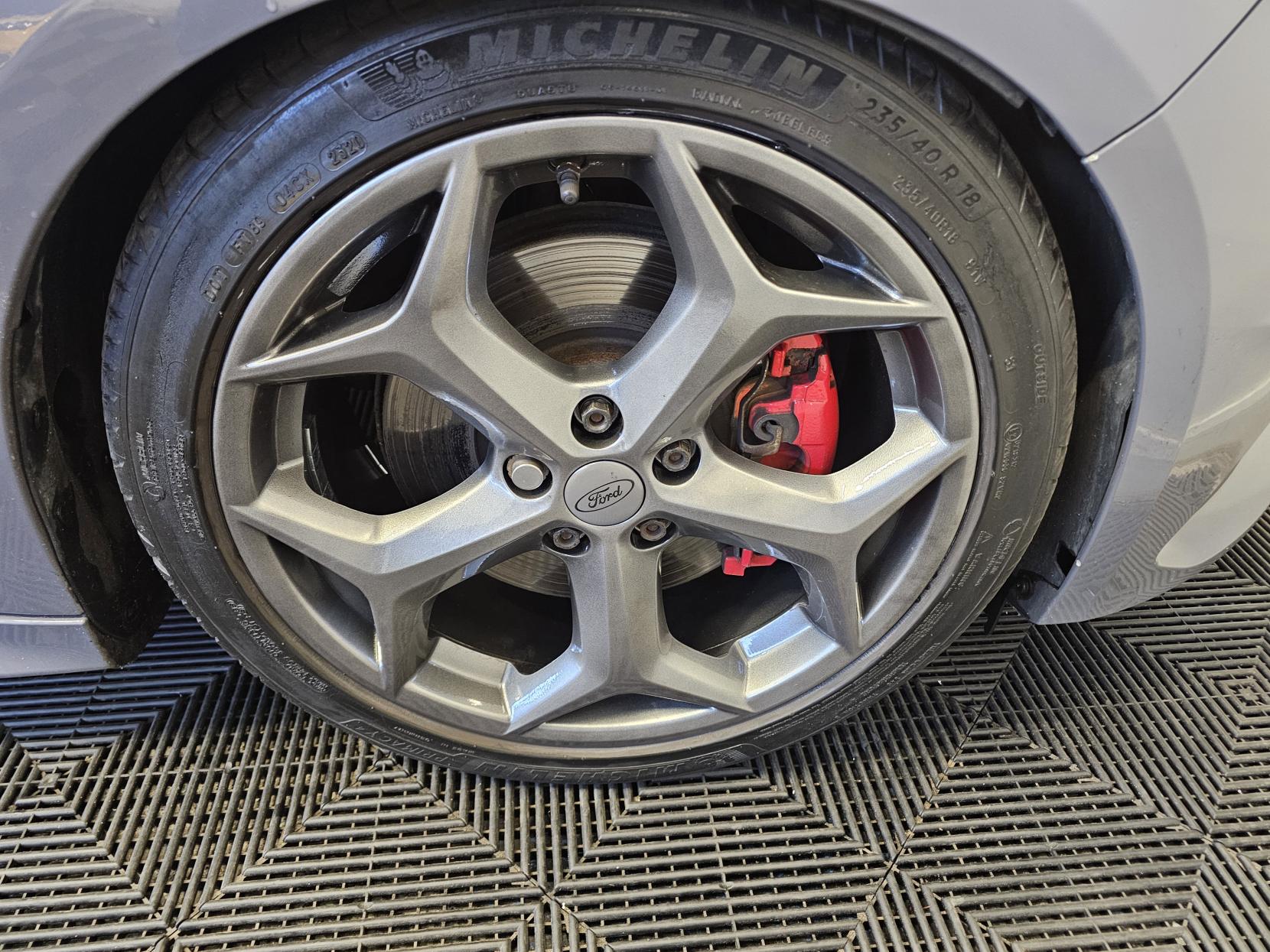 Ford Focus 2.0T EcoBoost ST-3 Hatchback 5dr Petrol Manual Euro 6 (s/s) (250 ps)