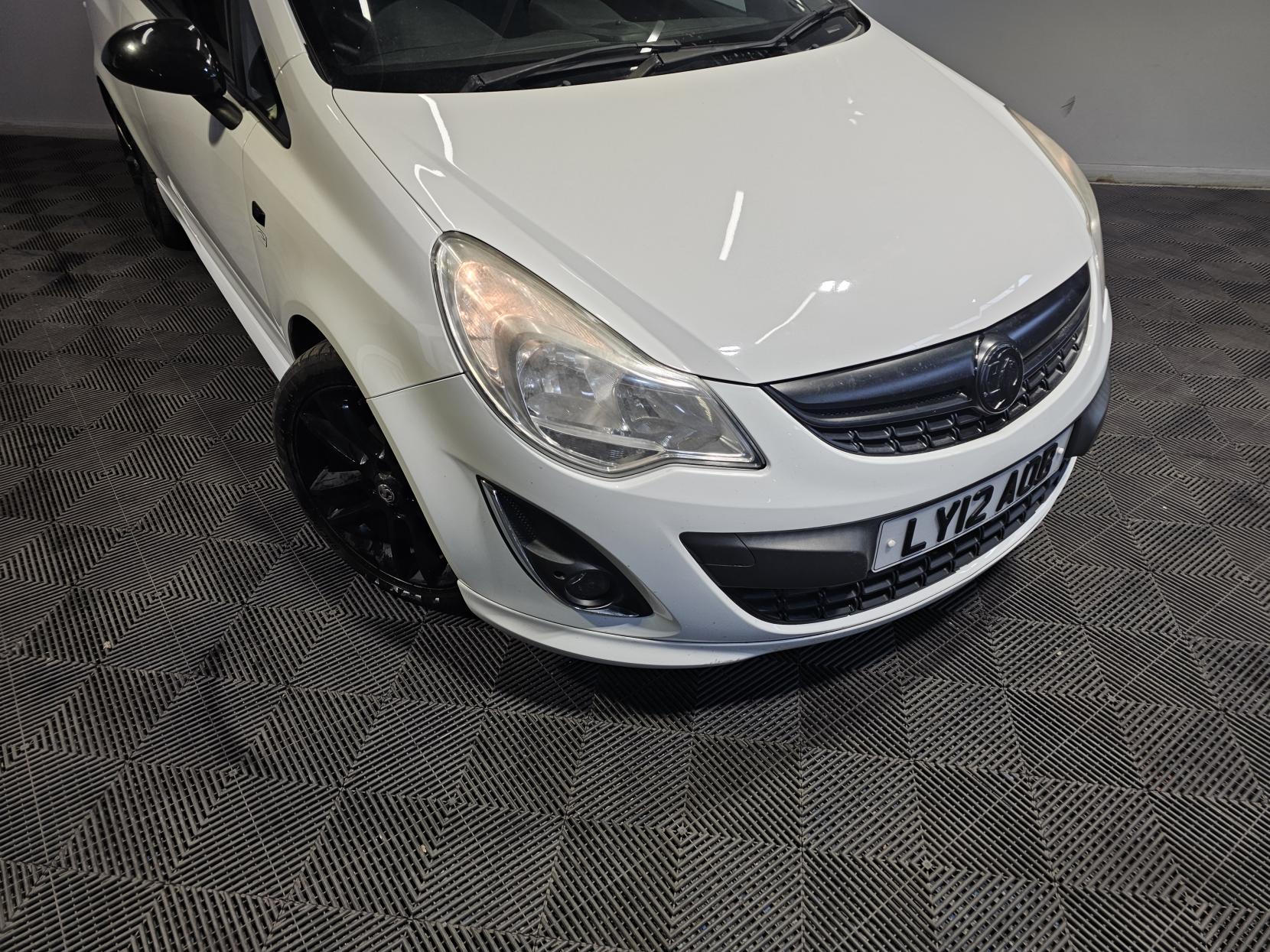 Vauxhall Corsa 1.2 16V Limited Edition Hatchback 3dr Petrol Manual Euro 5 (85 ps)