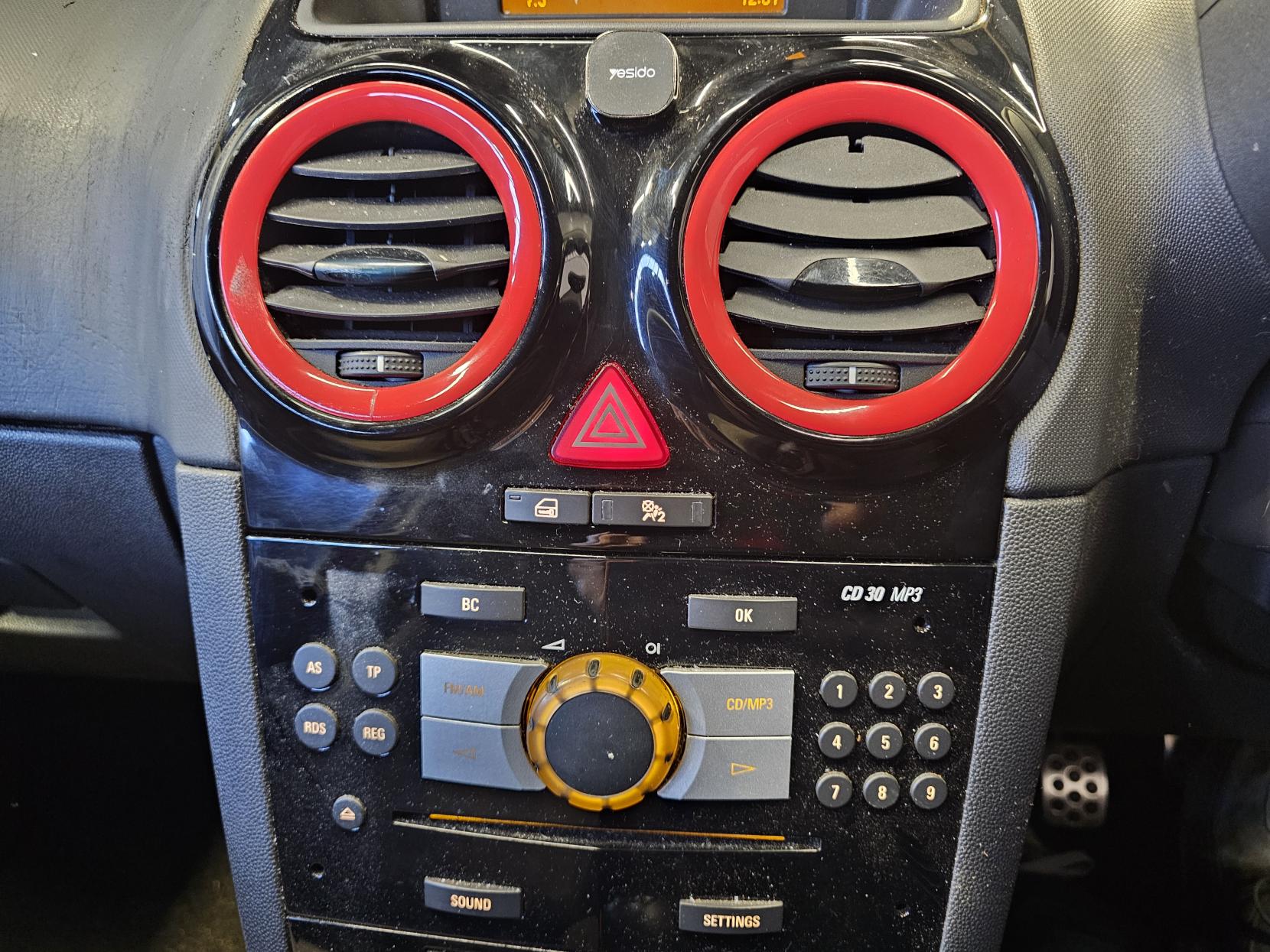 Vauxhall Corsa 1.2 16V Limited Edition Hatchback 3dr Petrol Manual Euro 5 (85 ps)