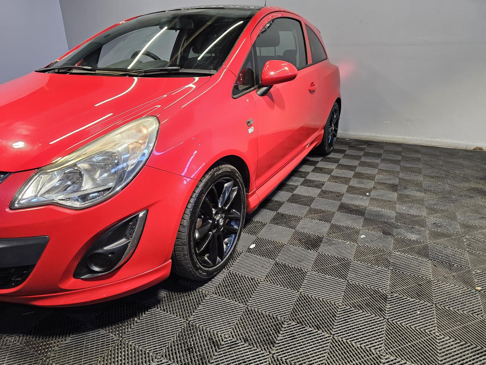 Vauxhall Corsa 1.2 16V Limited Edition Hatchback 3dr Petrol Manual Euro 5 (85 ps)