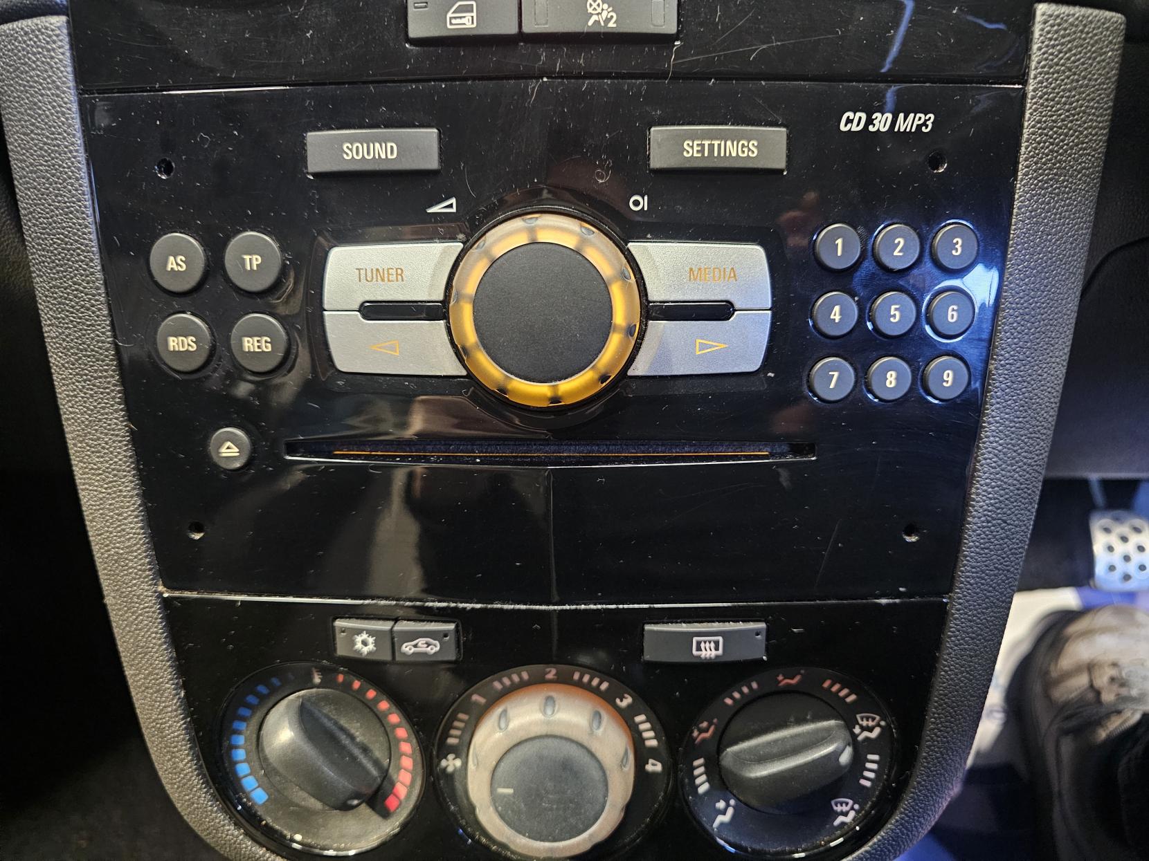 Vauxhall Corsa 1.2 16V Limited Edition Hatchback 3dr Petrol Manual Euro 5 (85 ps)