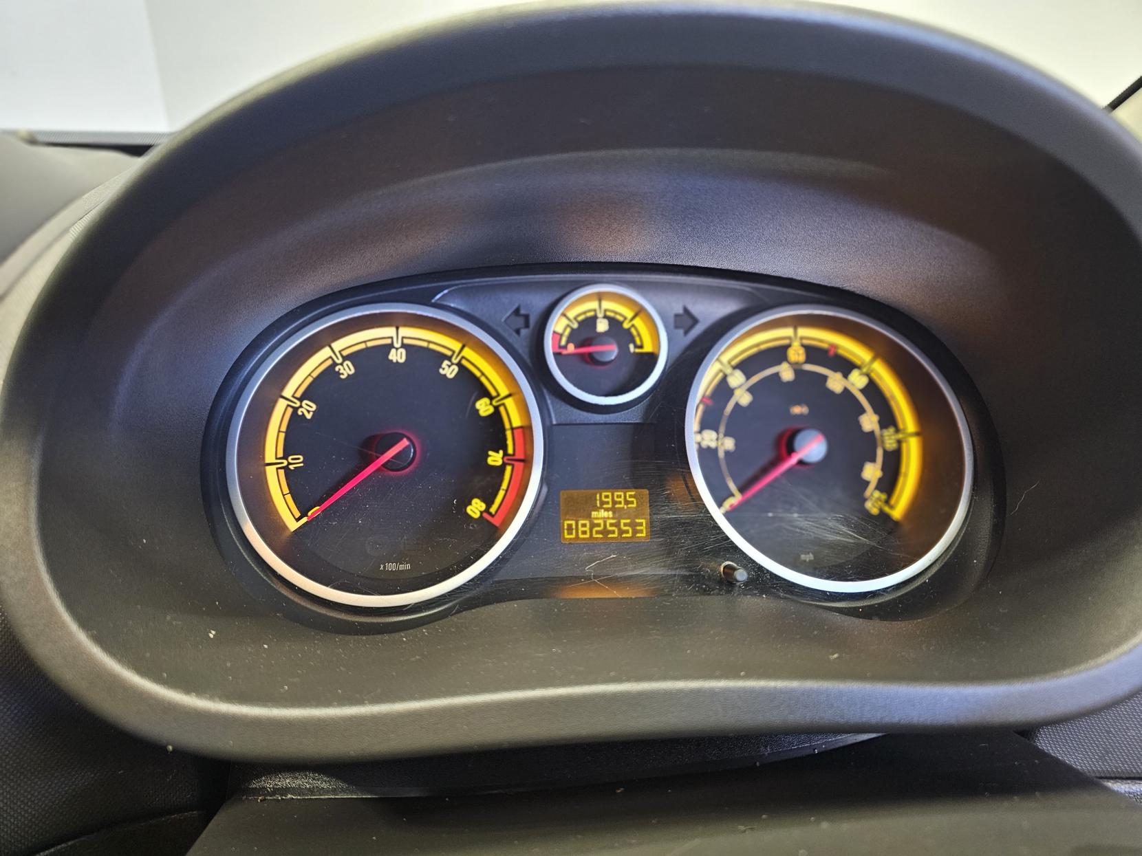 Vauxhall Corsa 1.2 16V Limited Edition Hatchback 3dr Petrol Manual Euro 5 (85 ps)