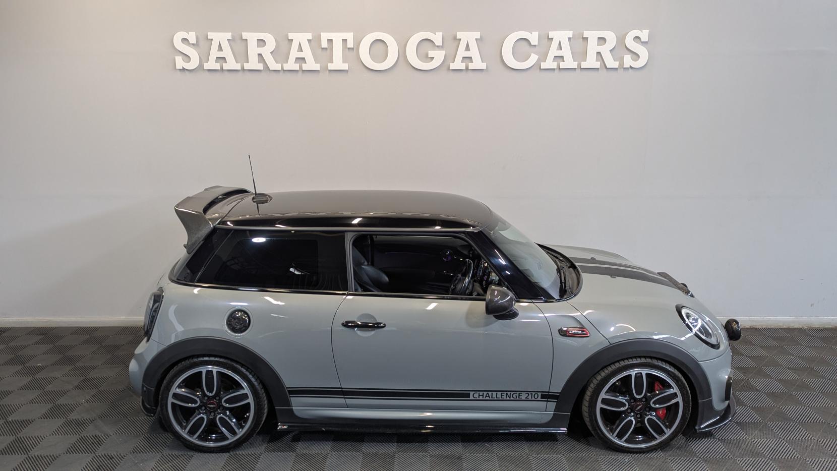 MINI Hatch 2.0 Challenge 210 Hatchback 3dr Petrol Manual Euro 6 (s/s) (210 ps)