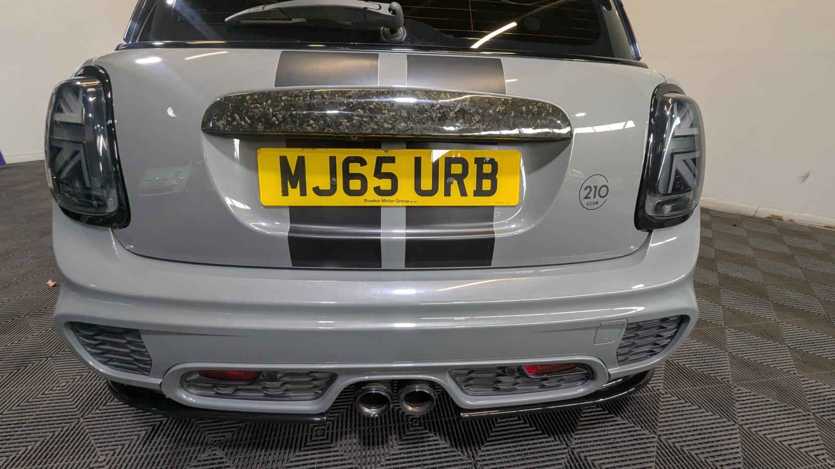 MINI Hatch 2.0 Challenge 210 Hatchback 3dr Petrol Manual Euro 6 (s/s) (210 ps)
