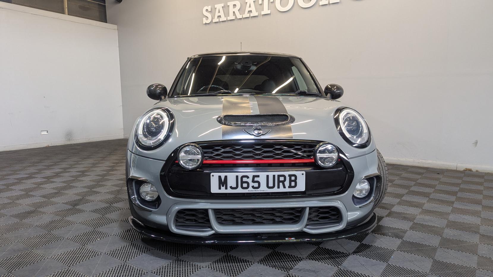 MINI Hatch 2.0 Challenge 210 Hatchback 3dr Petrol Manual Euro 6 (s/s) (210 ps)
