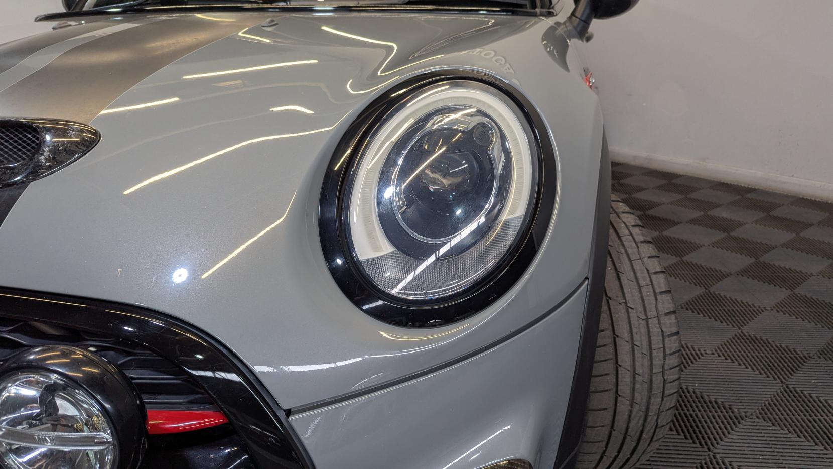 MINI Hatch 2.0 Challenge 210 Hatchback 3dr Petrol Manual Euro 6 (s/s) (210 ps)
