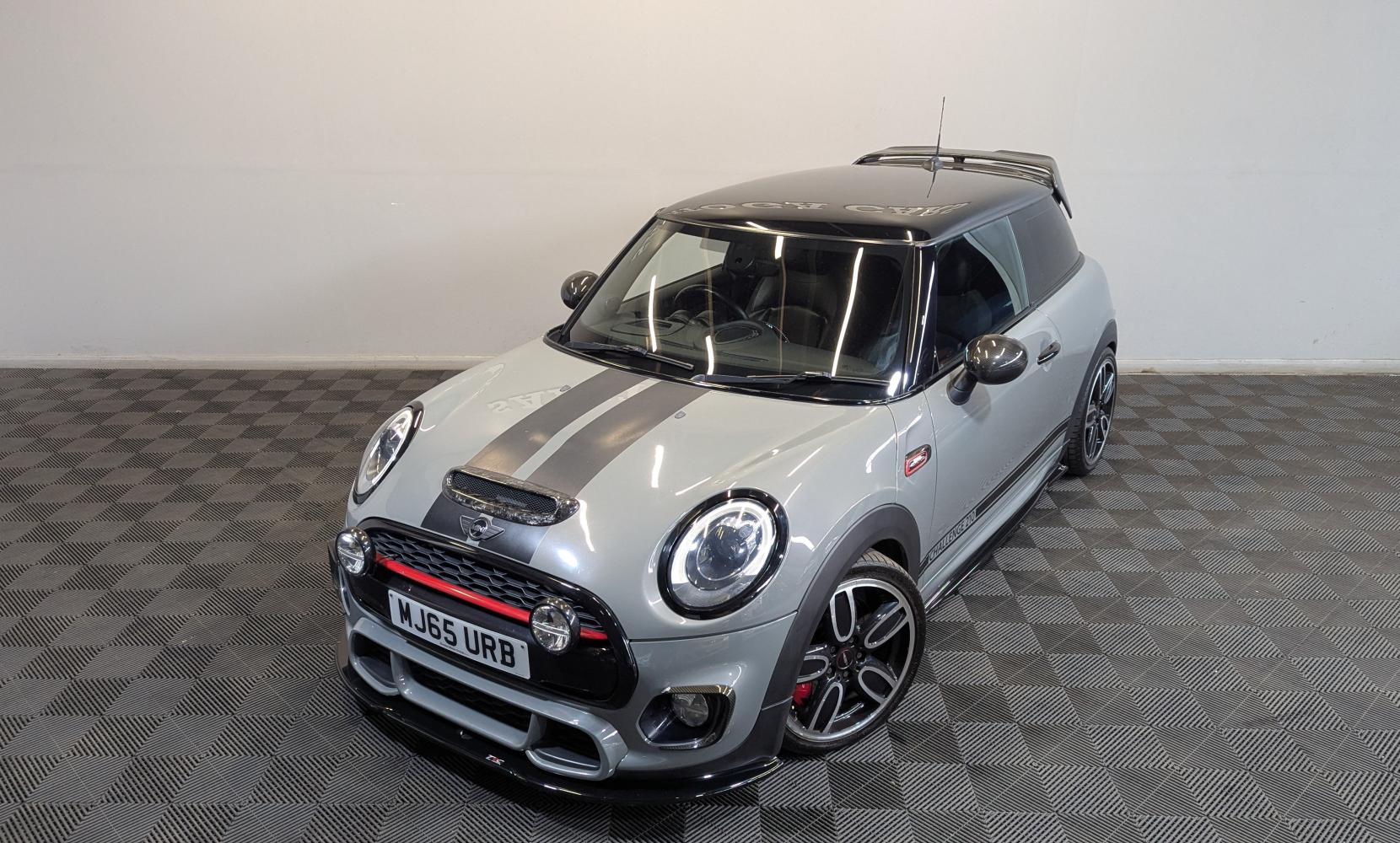 MINI Hatch 2.0 Challenge 210 Hatchback 3dr Petrol Manual Euro 6 (s/s) (210 ps)