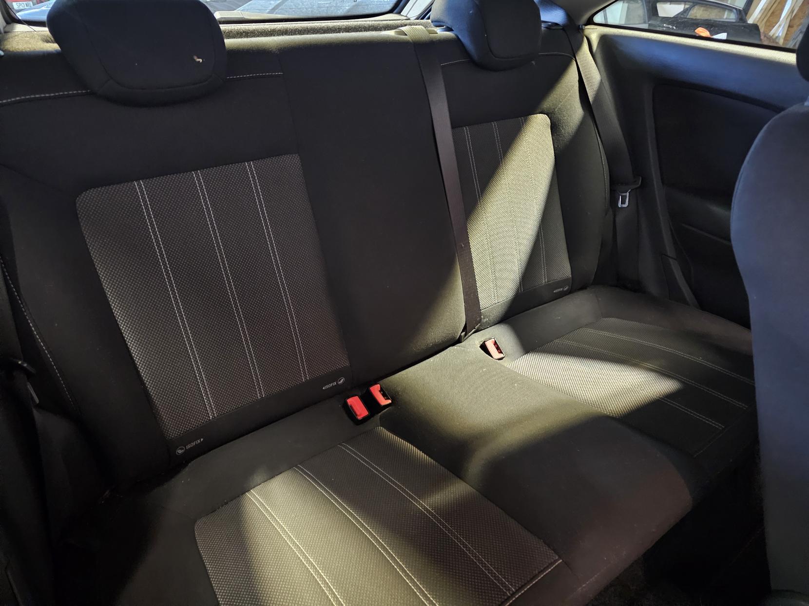 Vauxhall Corsa 1.2 16V Limited Edition Hatchback 3dr Petrol Manual Euro 5 (85 ps)