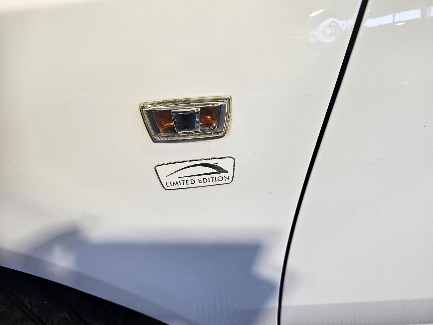 Vauxhall Corsa 1.2 16V Limited Edition Hatchback 3dr Petrol Manual Euro 5 (85 ps)