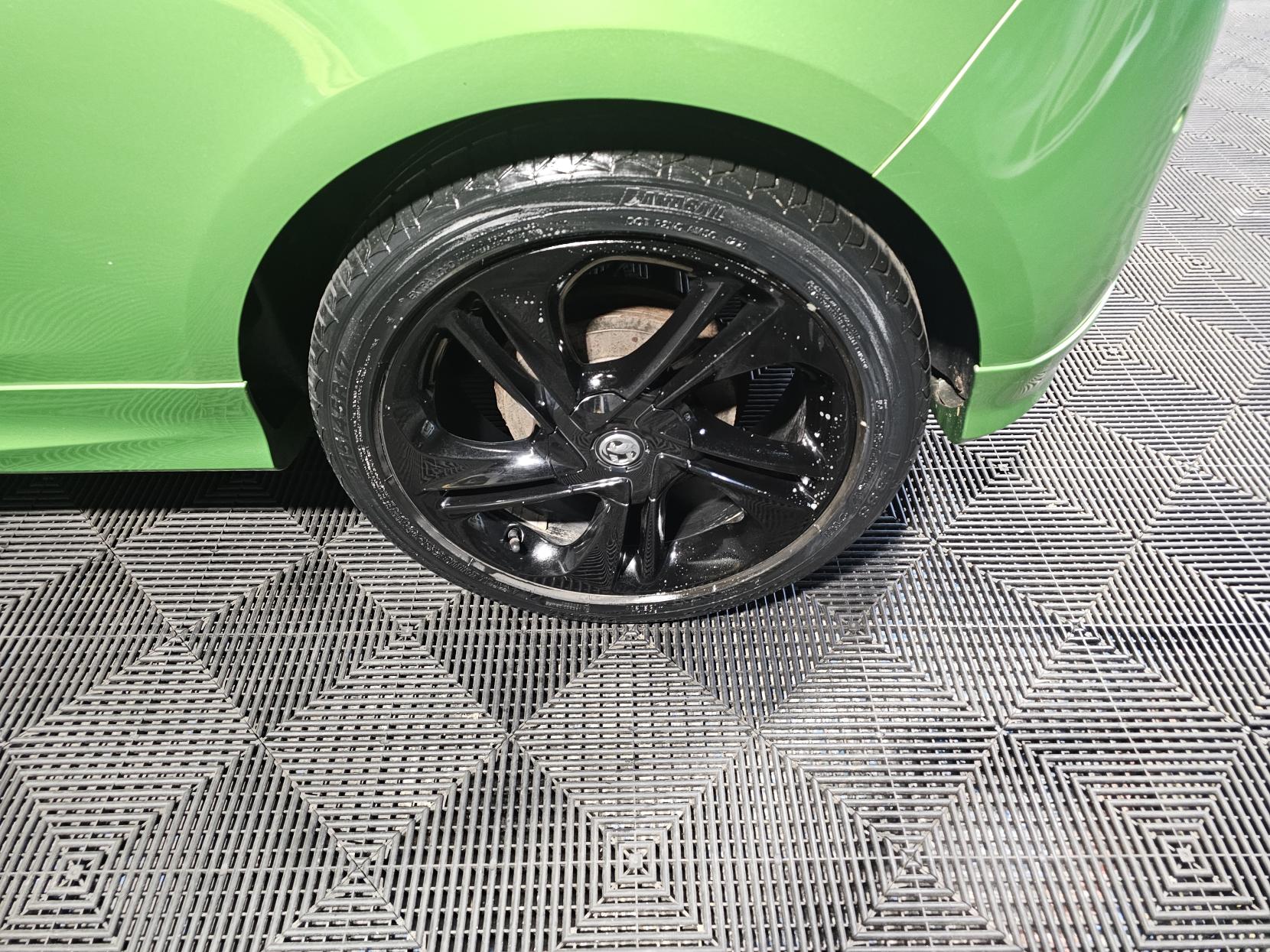 Vauxhall Corsa 1.4i ecoTEC Limited Edition Hatchback 3dr Petrol Manual Euro 6 (90 ps)