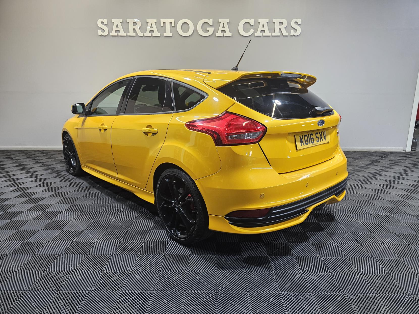 Ford Focus 2.0T EcoBoost ST-3 Hatchback 5dr Petrol Manual Euro 6 (s/s) (250 ps)