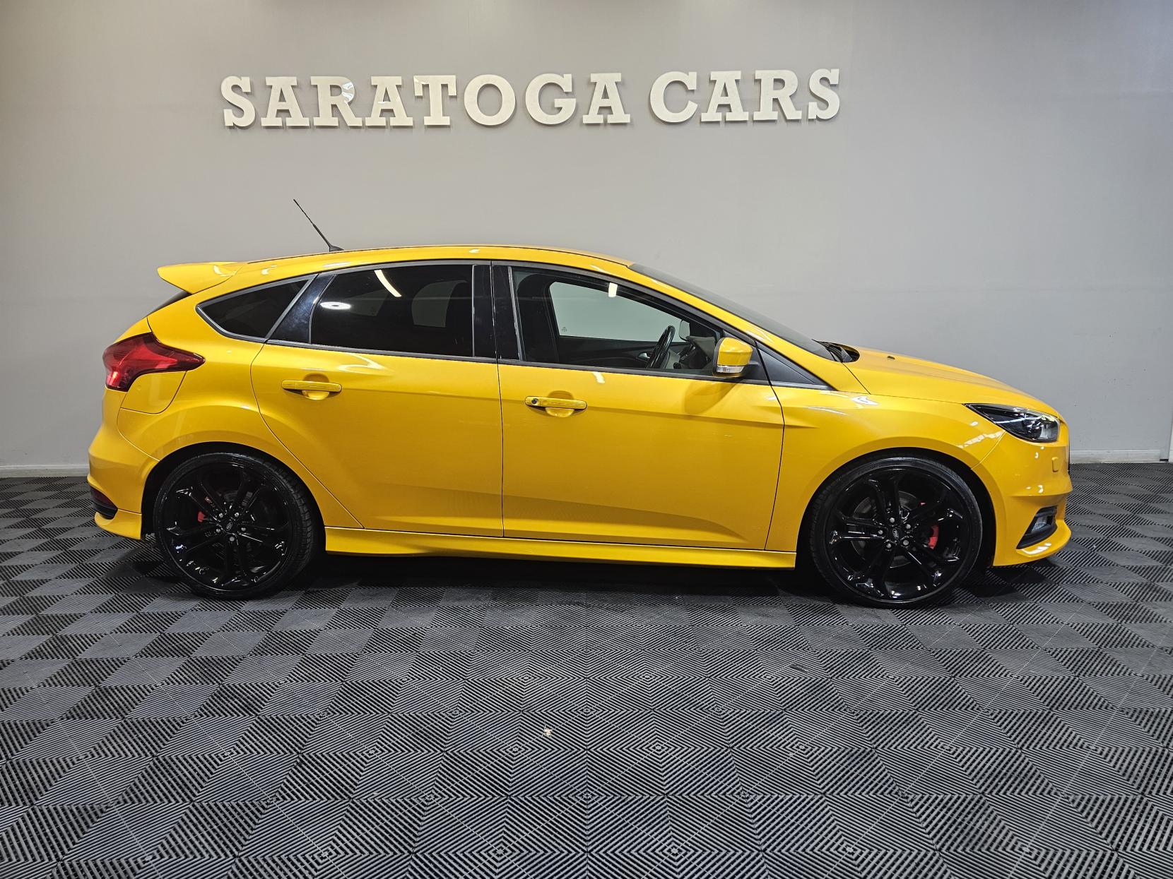 Ford Focus 2.0T EcoBoost ST-3 Hatchback 5dr Petrol Manual Euro 6 (s/s) (250 ps)