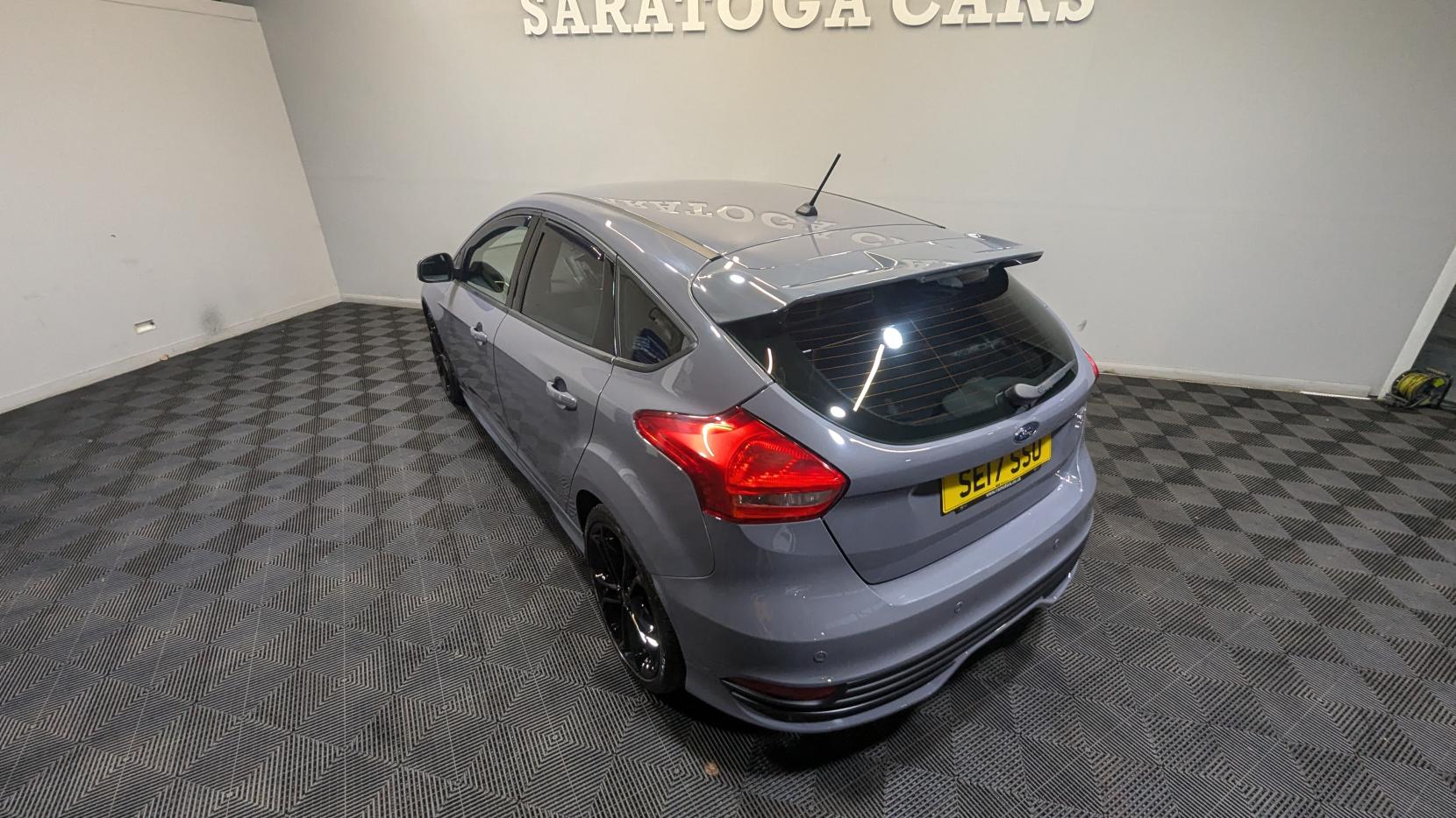 Ford Focus 2.0 TDCi ST-3 Hatchback 5dr Diesel Manual Euro 6 (s/s) (185 ps)