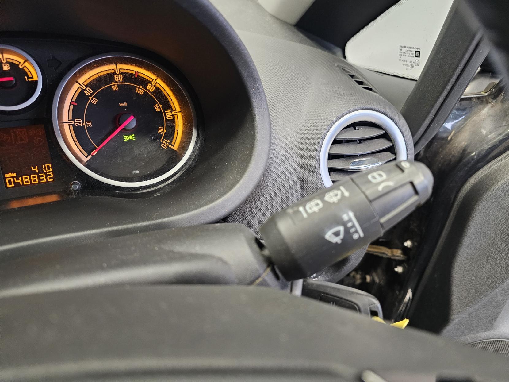 Vauxhall Corsa 1.2 16V Limited Edition Hatchback 3dr Petrol Manual Euro 5 (85 ps)