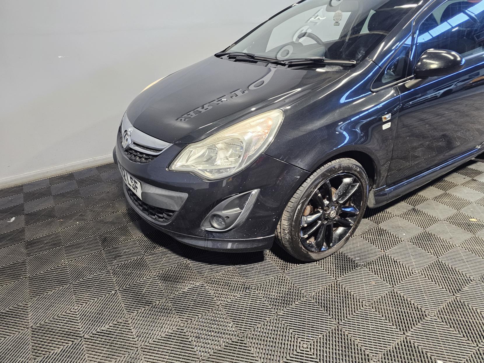 Vauxhall Corsa 1.2 16V Limited Edition Hatchback 3dr Petrol Manual Euro 5 (85 ps)