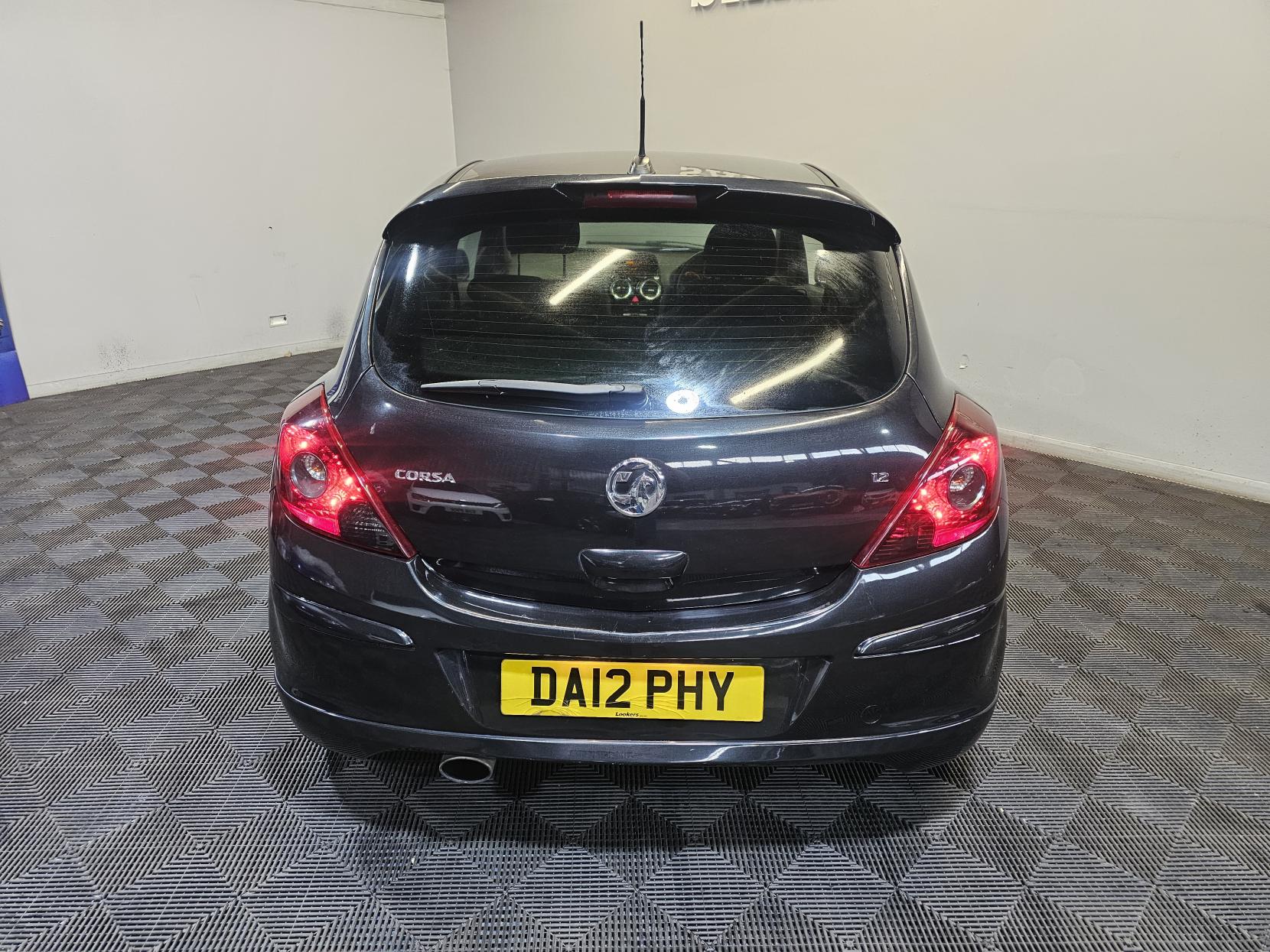 Vauxhall Corsa 1.2 16V Limited Edition Hatchback 3dr Petrol Manual Euro 5 (85 ps)