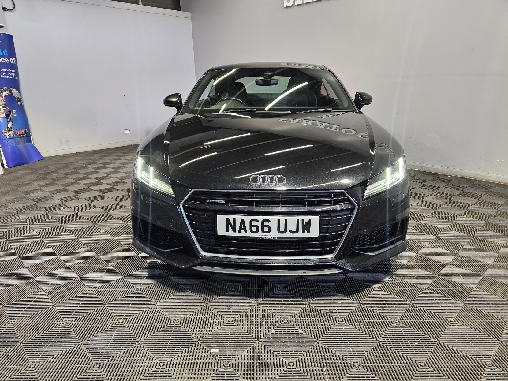 Audi TT 2.0 TFSI S line Coupe 3dr Petrol S Tronic quattro Euro 6 (s/s) (230 ps)