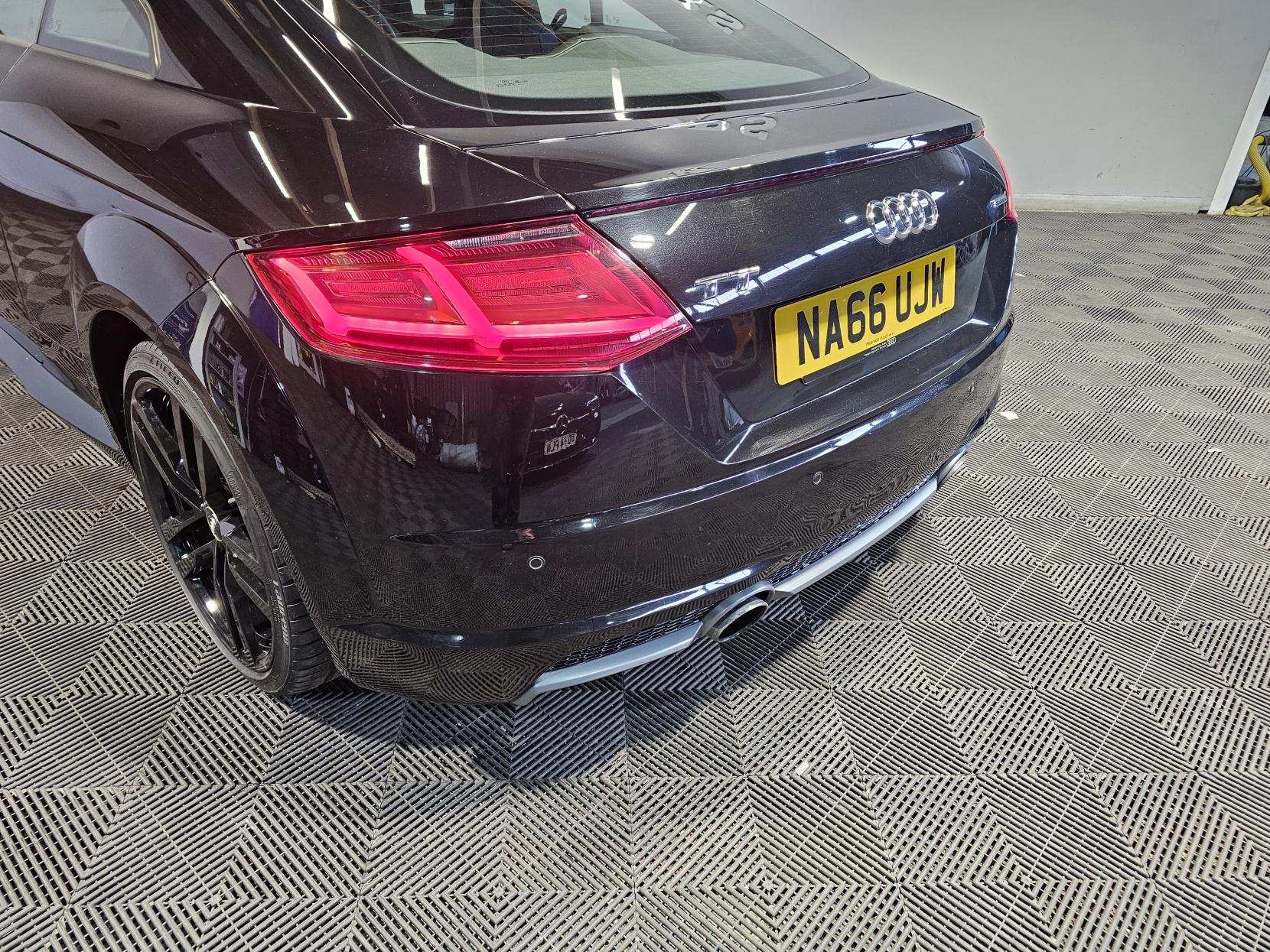 Audi TT 2.0 TFSI S line Coupe 3dr Petrol S Tronic quattro Euro 6 (s/s) (230 ps)