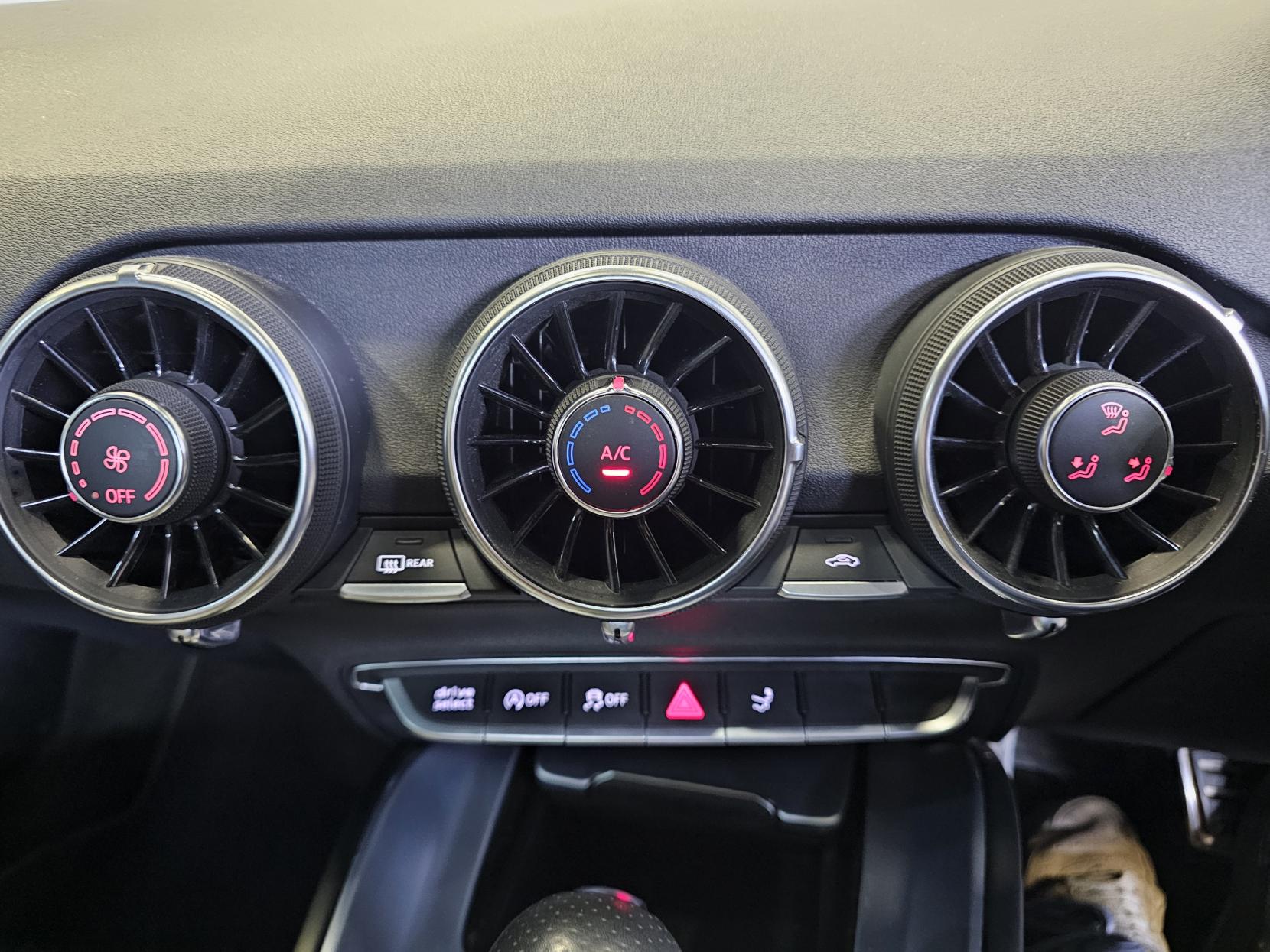 Audi TT 2.0 TFSI S line Coupe 3dr Petrol S Tronic quattro Euro 6 (s/s) (230 ps)