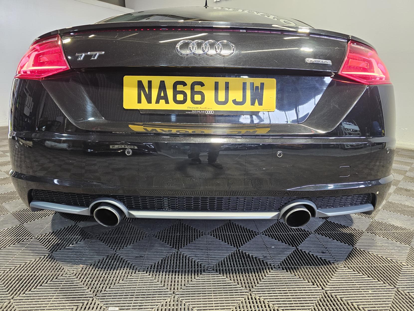 Audi TT 2.0 TFSI S line Coupe 3dr Petrol S Tronic quattro Euro 6 (s/s) (230 ps)