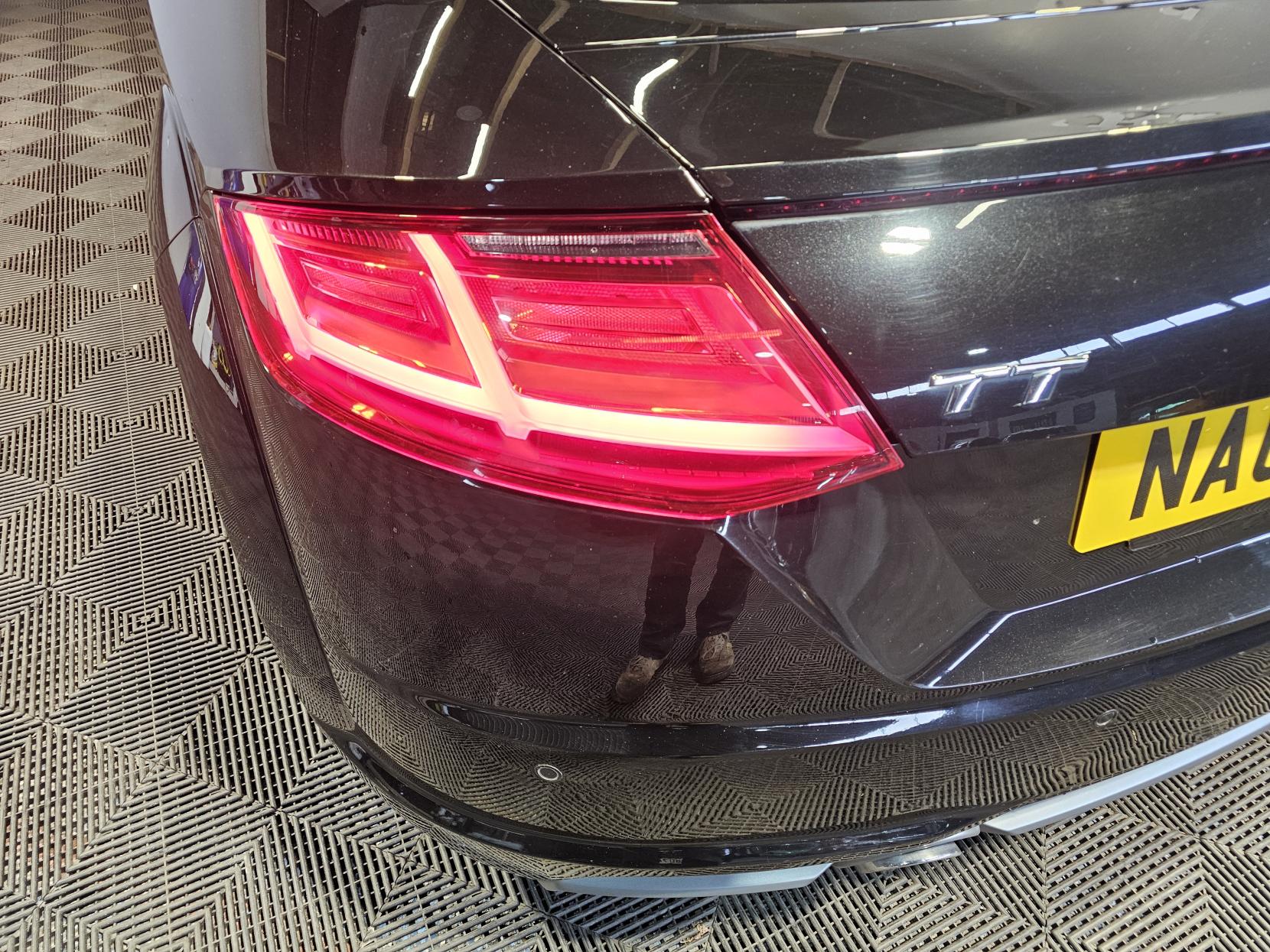 Audi TT 2.0 TFSI S line Coupe 3dr Petrol S Tronic quattro Euro 6 (s/s) (230 ps)