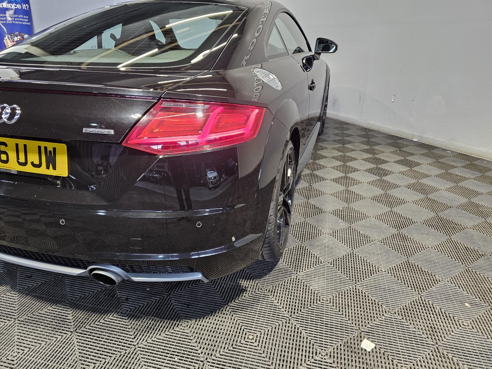 Audi TT 2.0 TFSI S line Coupe 3dr Petrol S Tronic quattro Euro 6 (s/s) (230 ps)