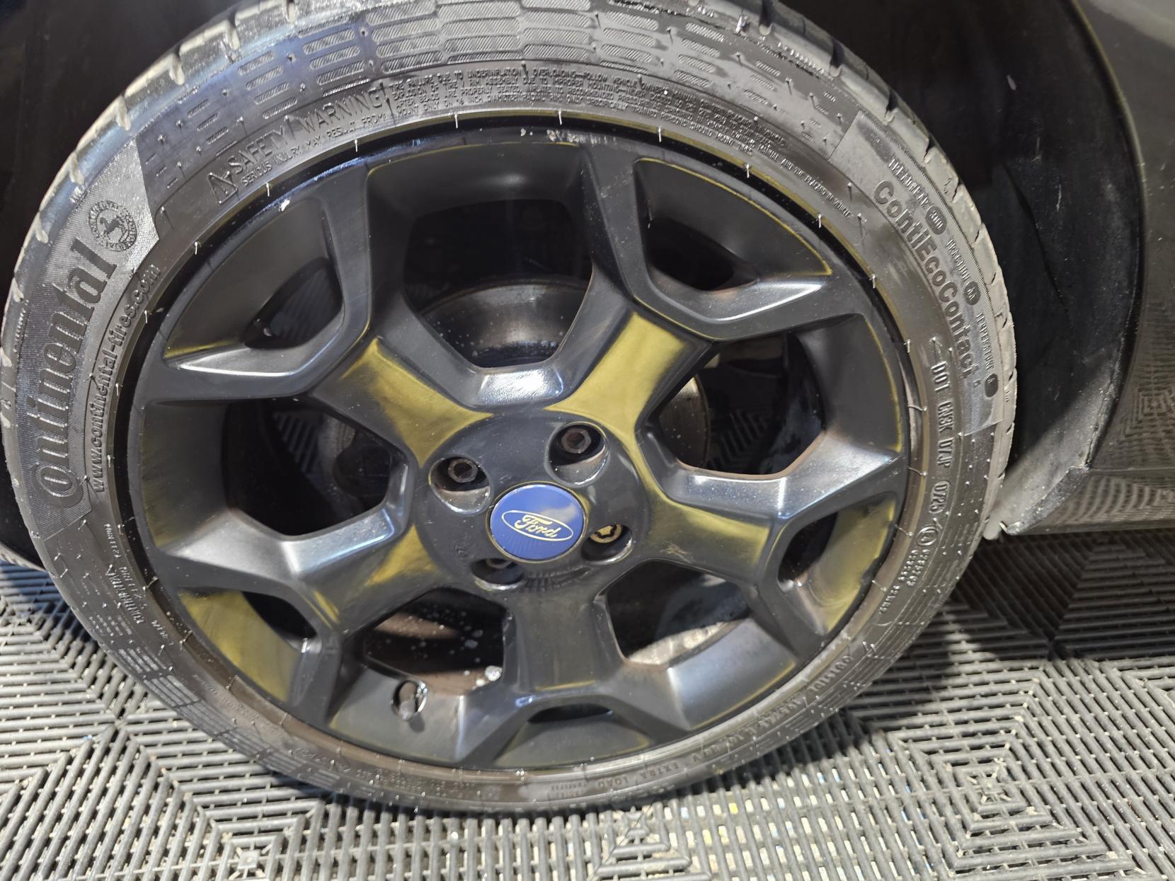 Ford Ka 1.2 Zetec Black Edition Hatchback 3dr Petrol Manual Euro 6 (s/s) (69 ps)