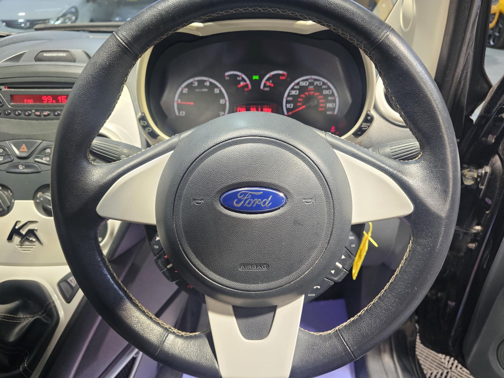 Ford Ka 1.2 Zetec Black Edition Hatchback 3dr Petrol Manual Euro 6 (s/s) (69 ps)