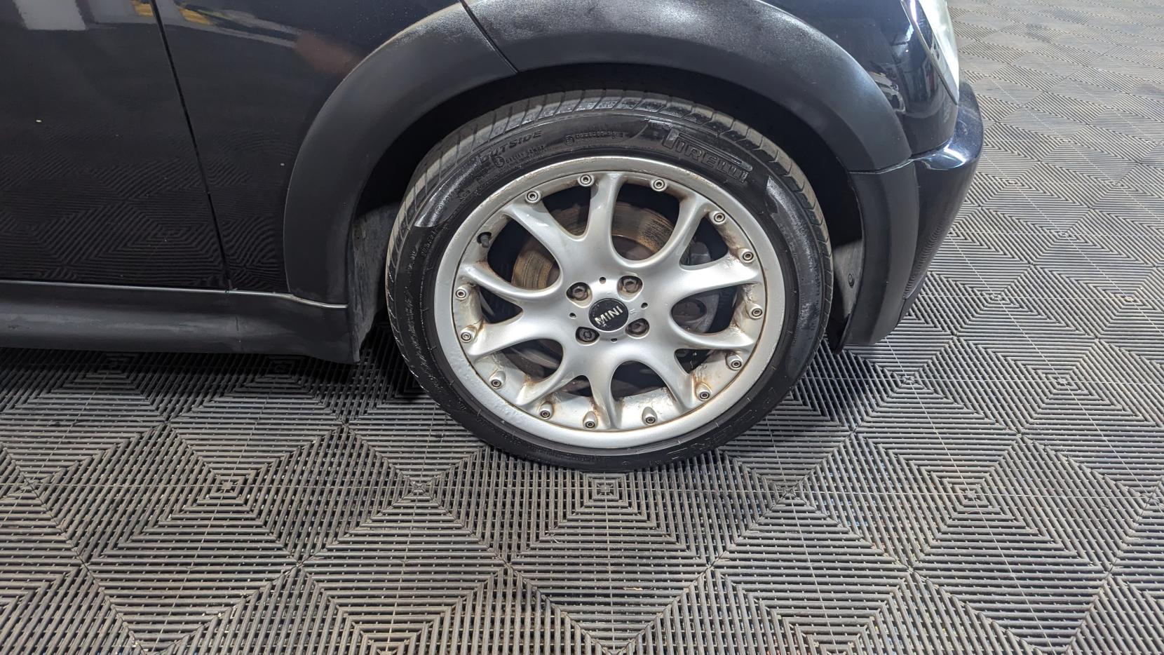 MINI Convertible 1.6 Cooper S Convertible 2dr Petrol Manual Euro 4 (163 bhp)
