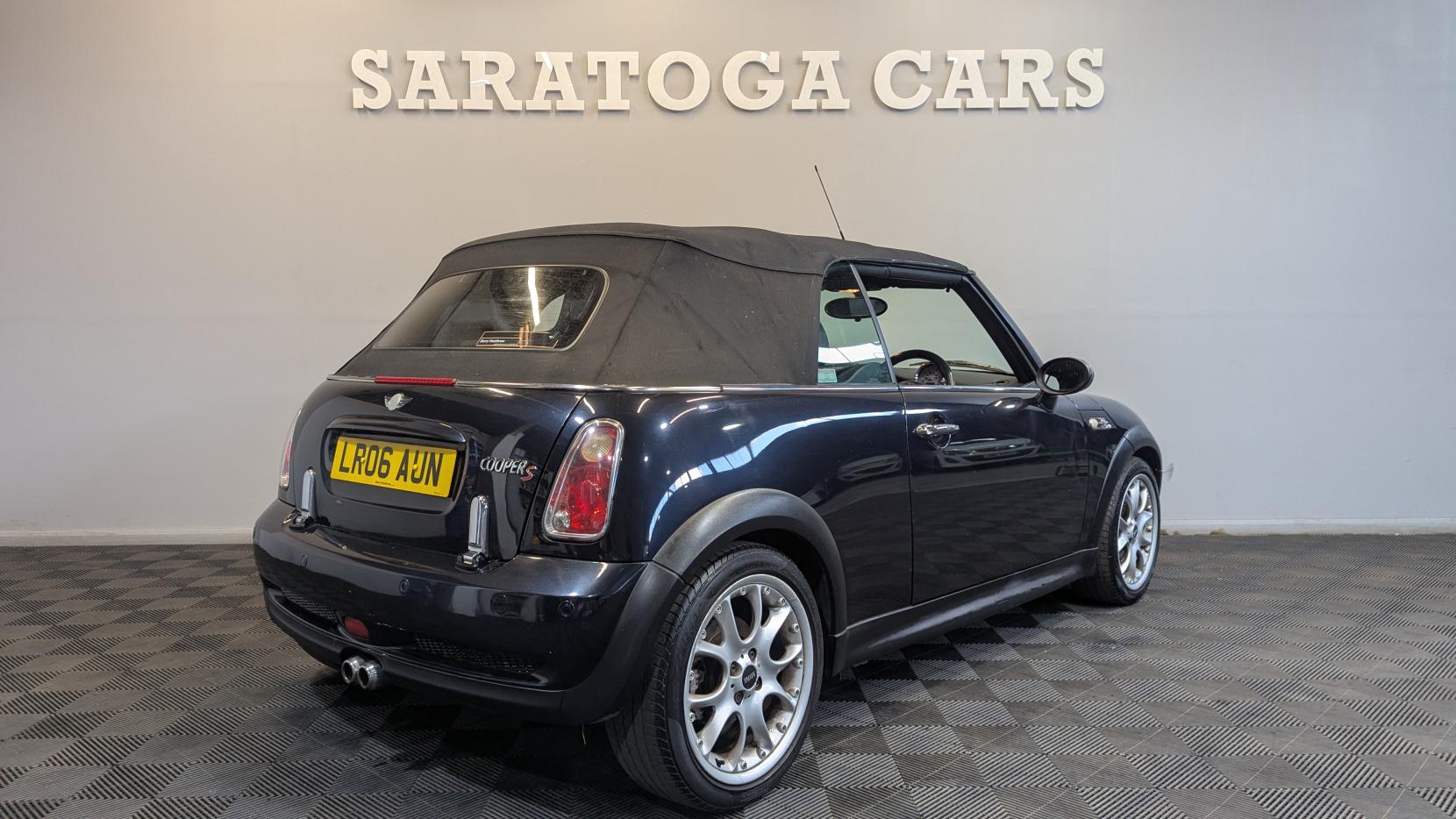 MINI Convertible 1.6 Cooper S Convertible 2dr Petrol Manual Euro 4 (163 bhp)