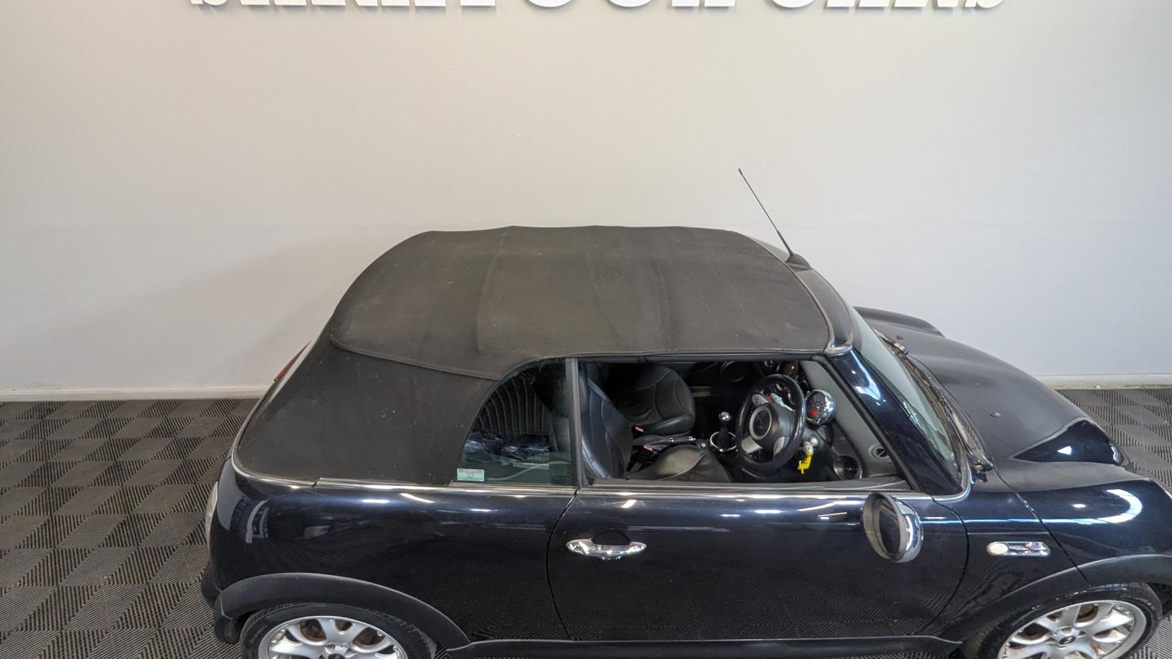 MINI Convertible 1.6 Cooper S Convertible 2dr Petrol Manual Euro 4 (163 bhp)