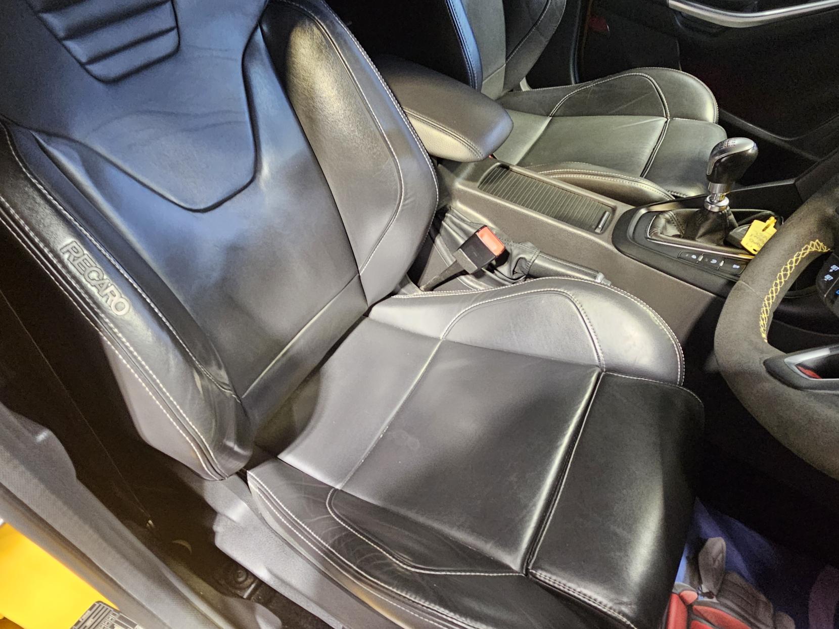 Ford Focus 2.0 TDCi ST-3 Hatchback 5dr Diesel Manual Euro 6 (s/s) (185 ps)