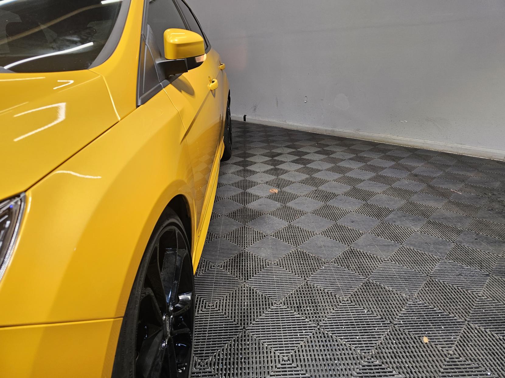 Ford Focus 2.0 TDCi ST-3 Hatchback 5dr Diesel Manual Euro 6 (s/s) (185 ps)