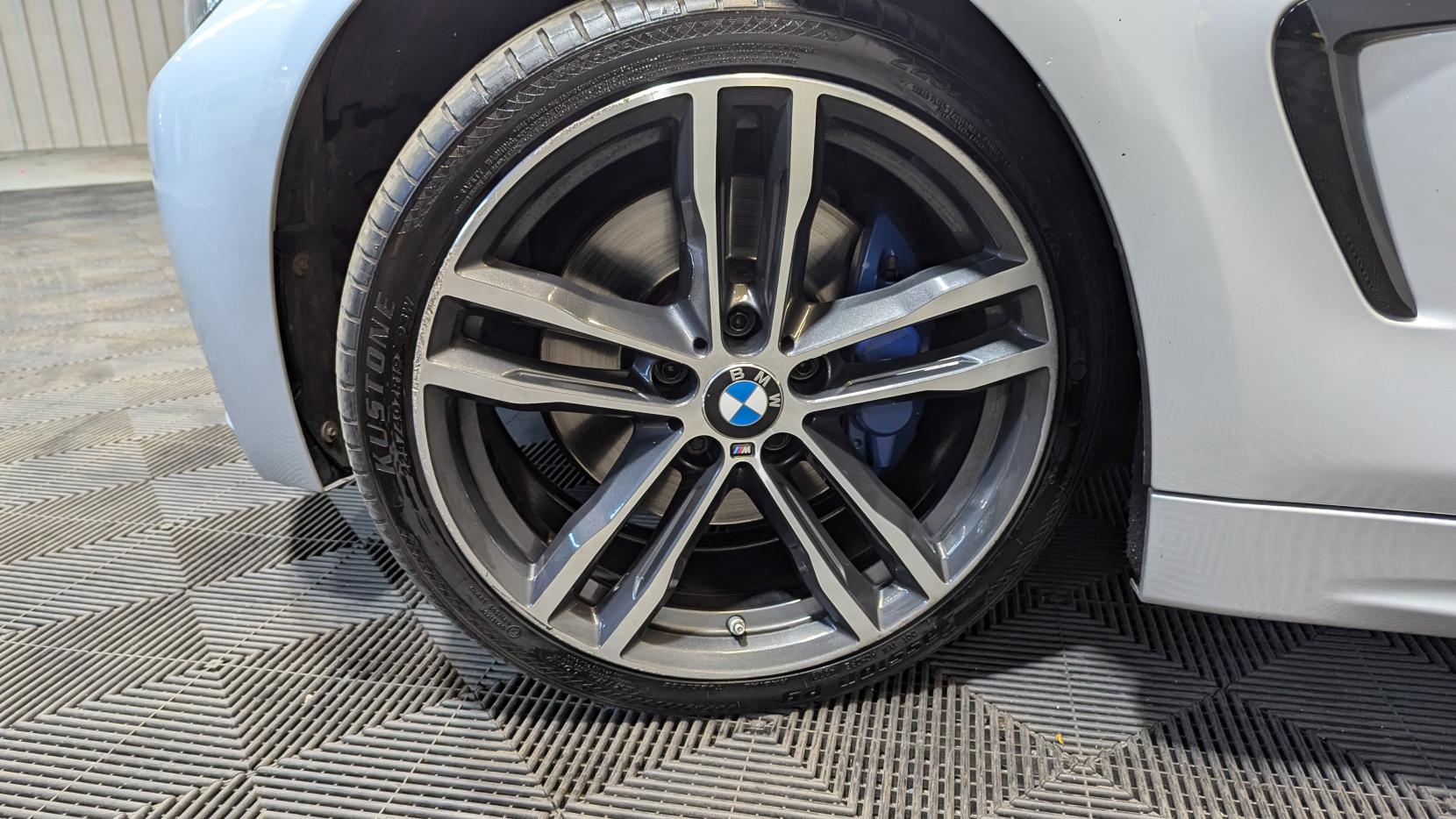 BMW 4 Series 2.0 420d M Sport Convertible 2dr Diesel Auto Euro 6 (s/s) (190 ps)