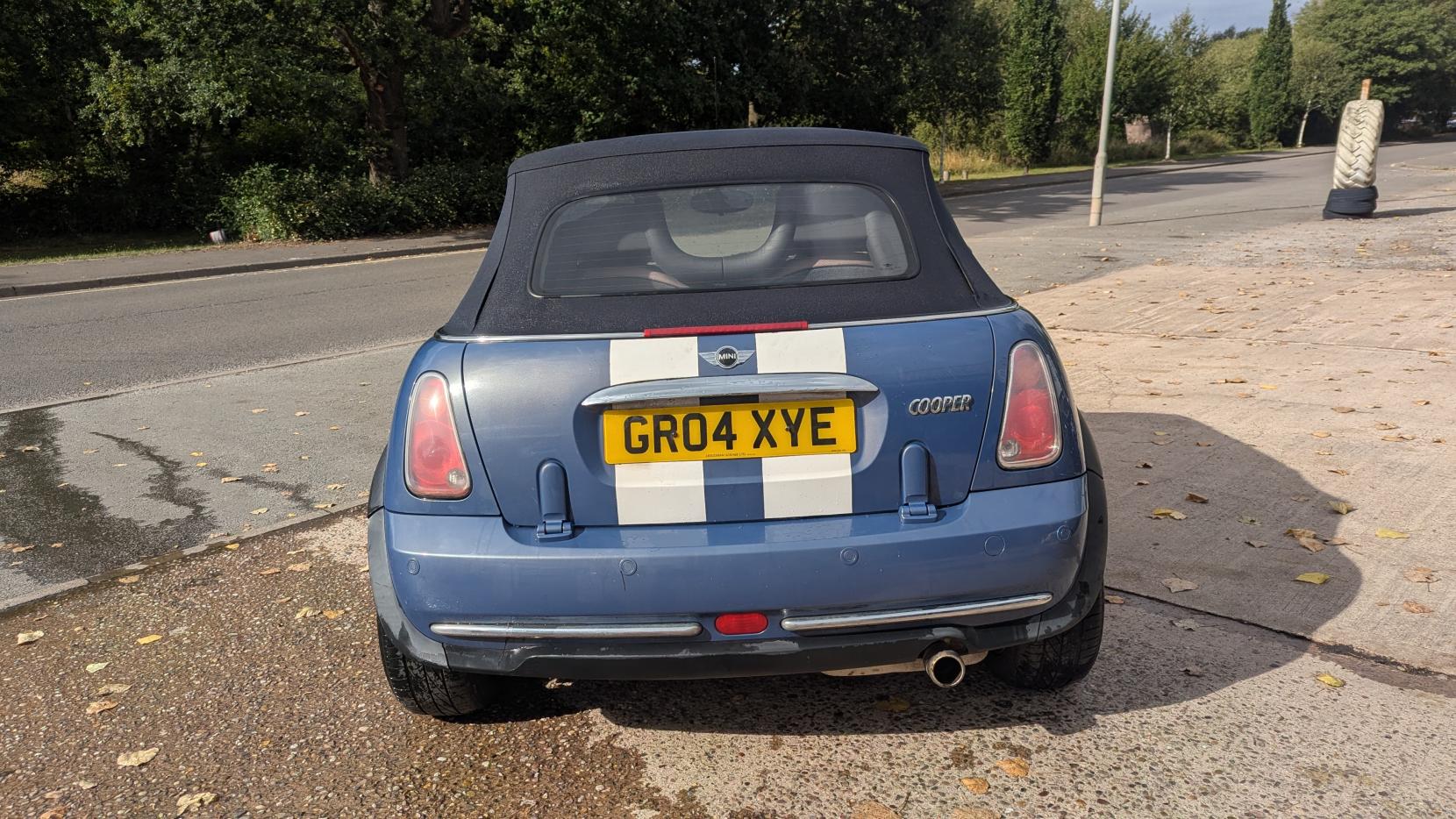 MINI Convertible 1.6 Cooper Convertible 2dr Petrol Manual Euro 3 (115 ps)