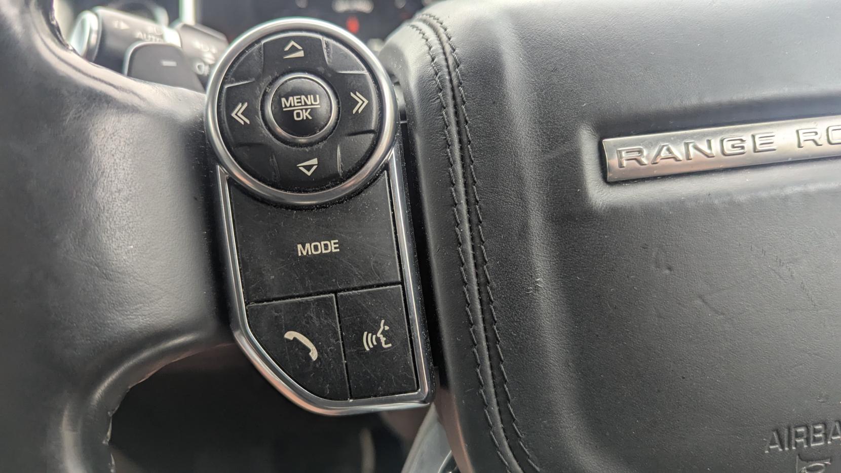 Land Rover Range Rover 4.4 SD V8 Vogue SE SUV 5dr Diesel Auto 4WD Euro 5 (339 ps)