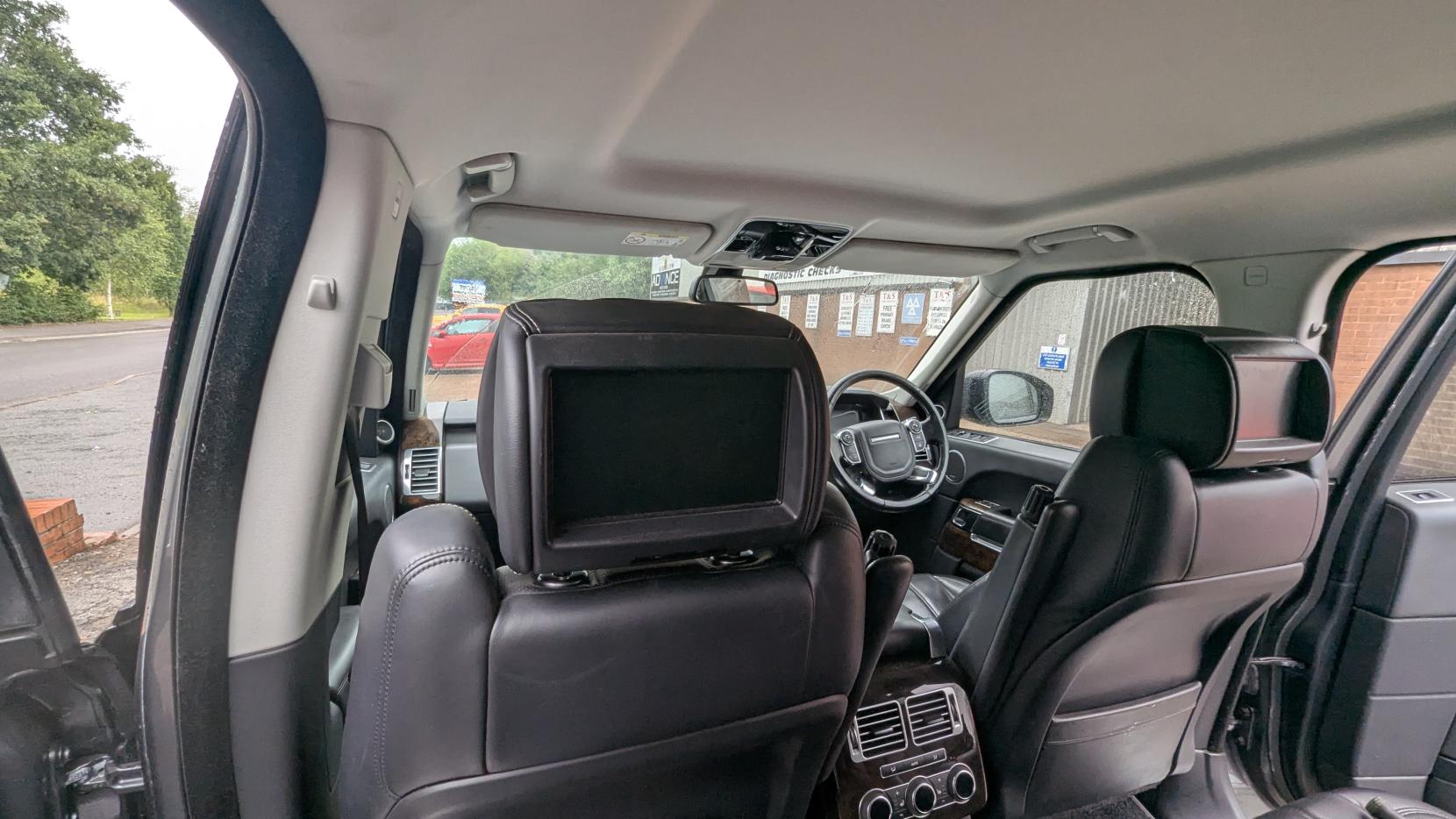 Land Rover Range Rover 4.4 SD V8 Vogue SE SUV 5dr Diesel Auto 4WD Euro 5 (339 ps)