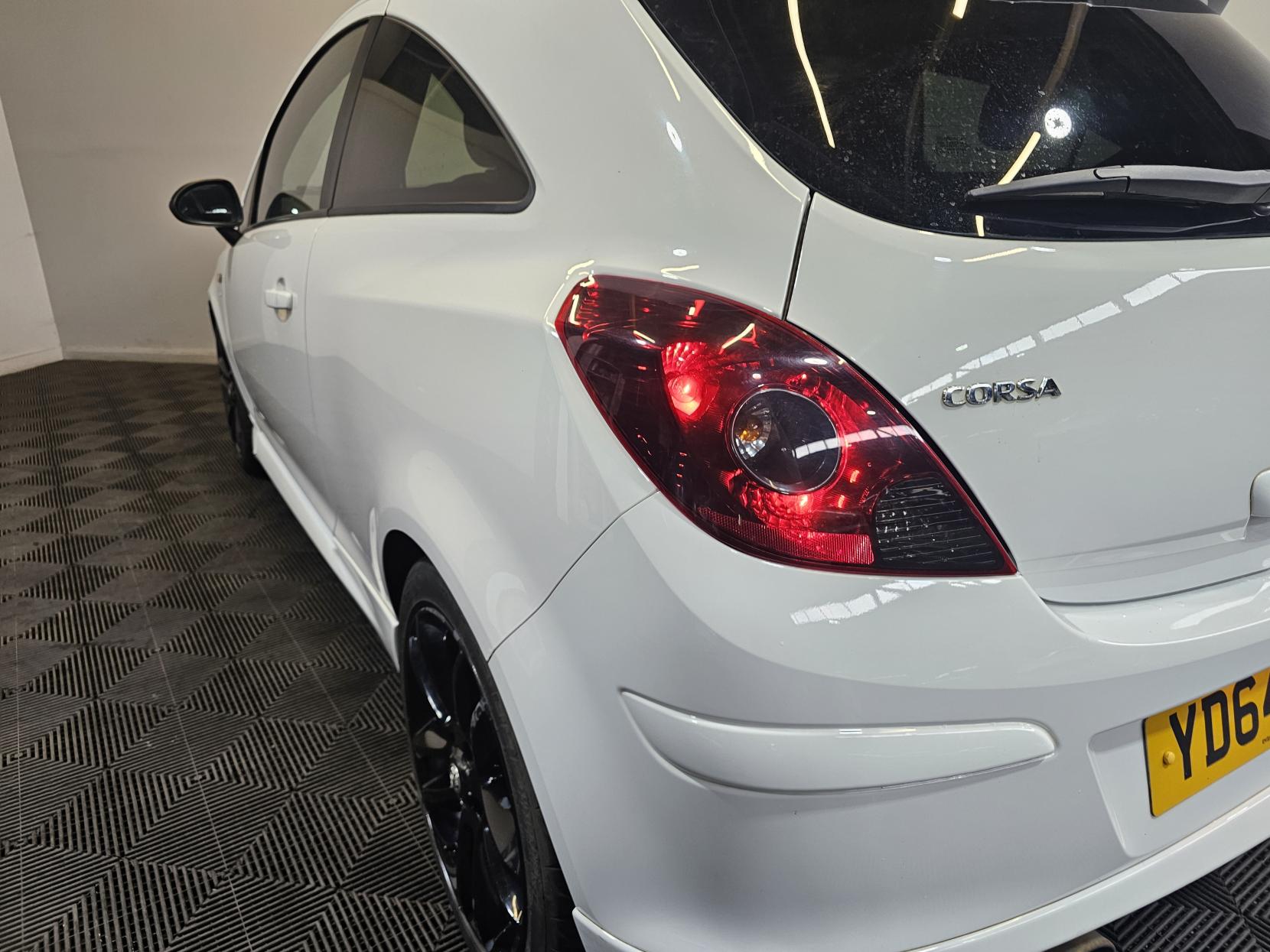 Vauxhall Corsa 1.2 16V Limited Edition Hatchback 3dr Petrol Manual Euro 5 (85 ps)