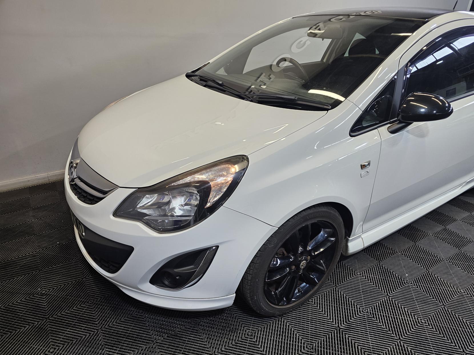 Vauxhall Corsa 1.2 16V Limited Edition Hatchback 3dr Petrol Manual Euro 5 (85 ps)