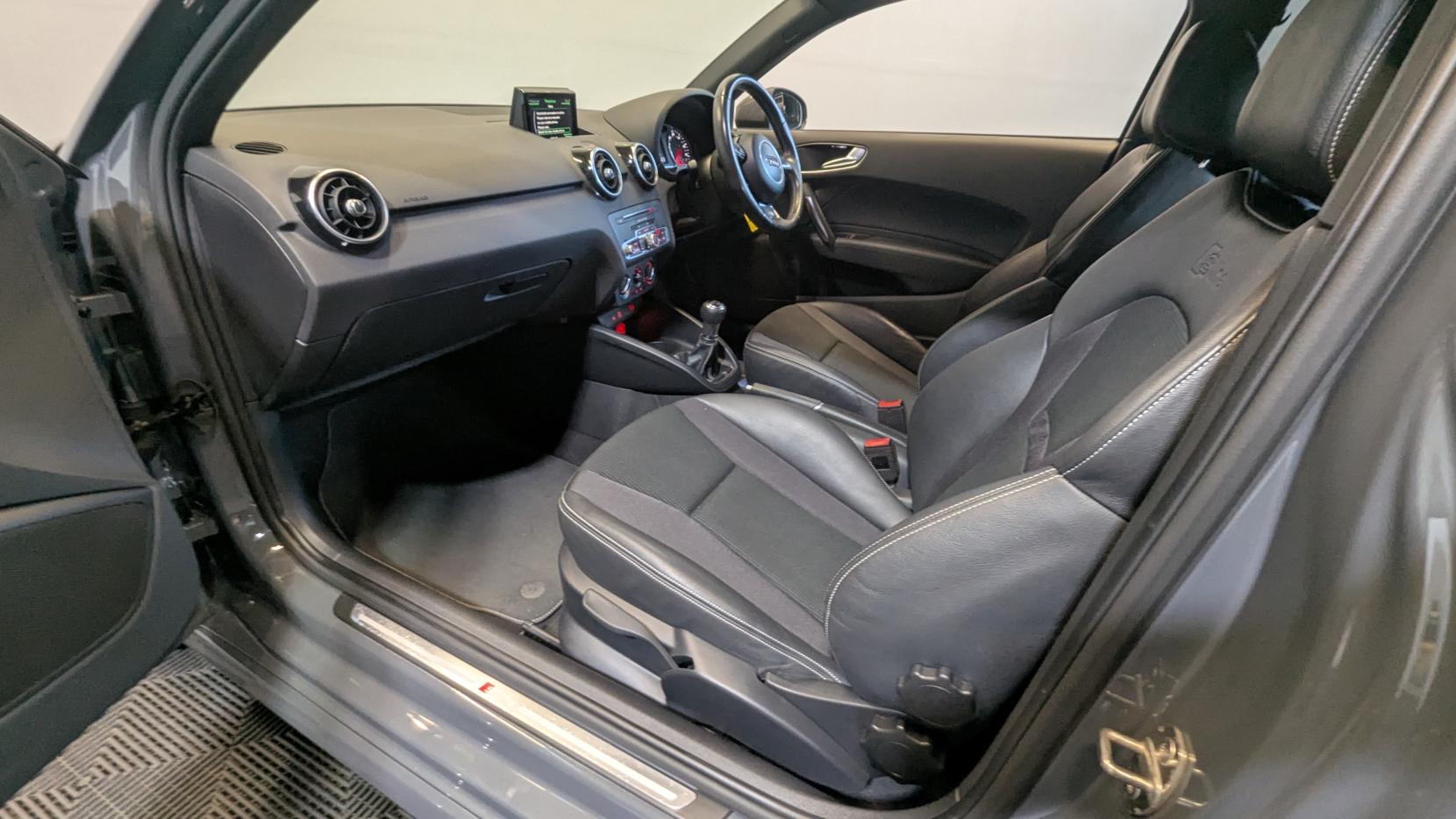 Audi A1 1.4 TFSI CoD S line Hatchback 3dr Petrol Manual Euro 6 (s/s) (150 ps)