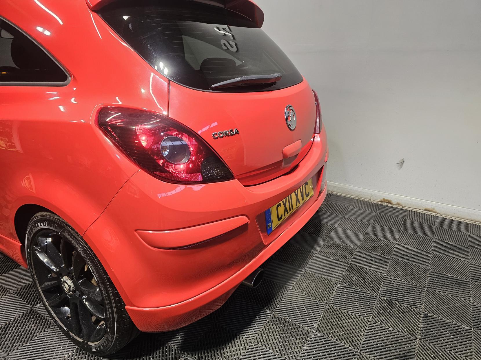 Vauxhall Corsa 1.2i 16v Limited Edition Hatchback 3dr Petrol Manual (a/c) (124 g/km, 84 bhp)