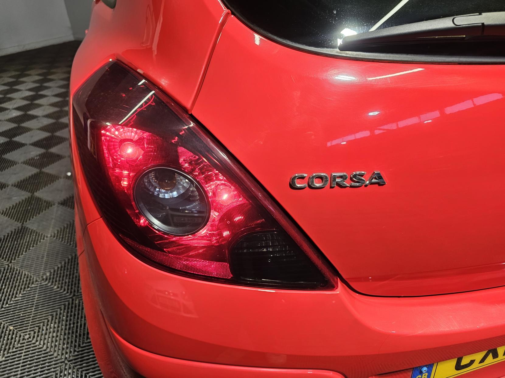 Vauxhall Corsa 1.2i 16v Limited Edition Hatchback 3dr Petrol Manual (a/c) (124 g/km, 84 bhp)