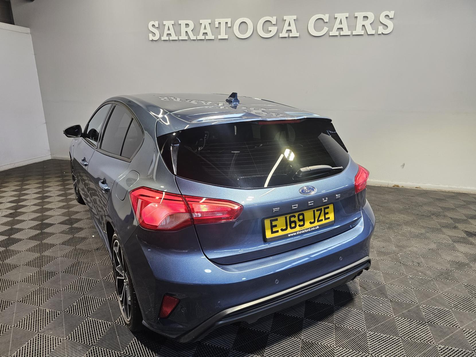 Ford Focus 1.0T EcoBoost ST-Line X Hatchback 5dr Petrol Manual Euro 6 (s/s) (125 ps)