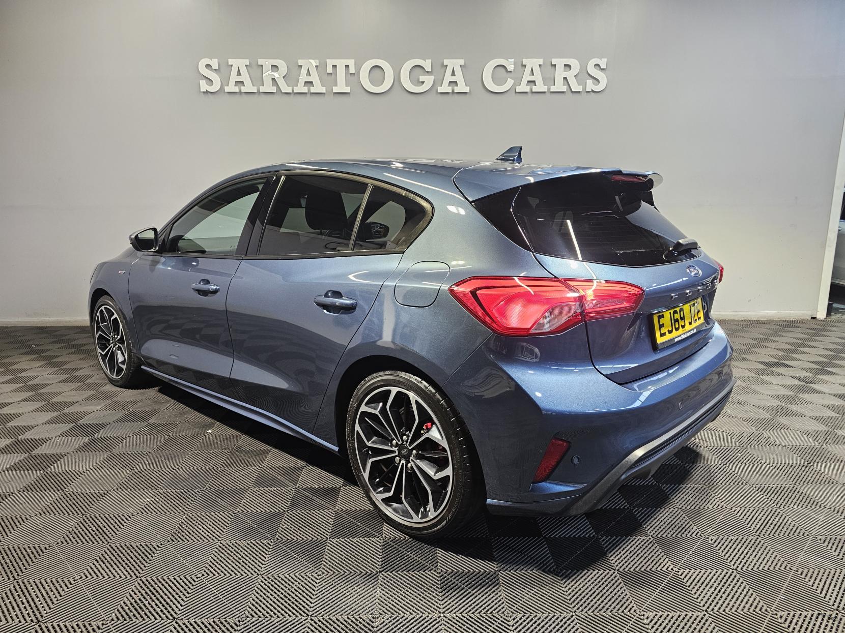 Ford Focus 1.0T EcoBoost ST-Line X Hatchback 5dr Petrol Manual Euro 6 (s/s) (125 ps)