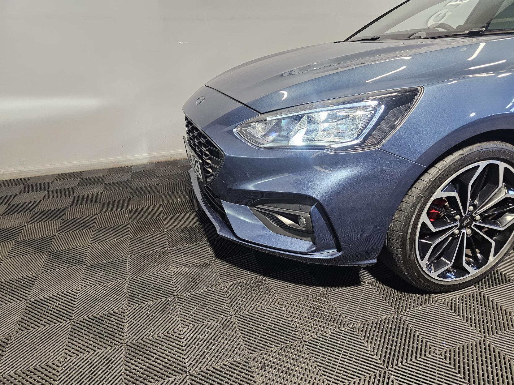 Ford Focus 1.0T EcoBoost ST-Line X Hatchback 5dr Petrol Manual Euro 6 (s/s) (125 ps)