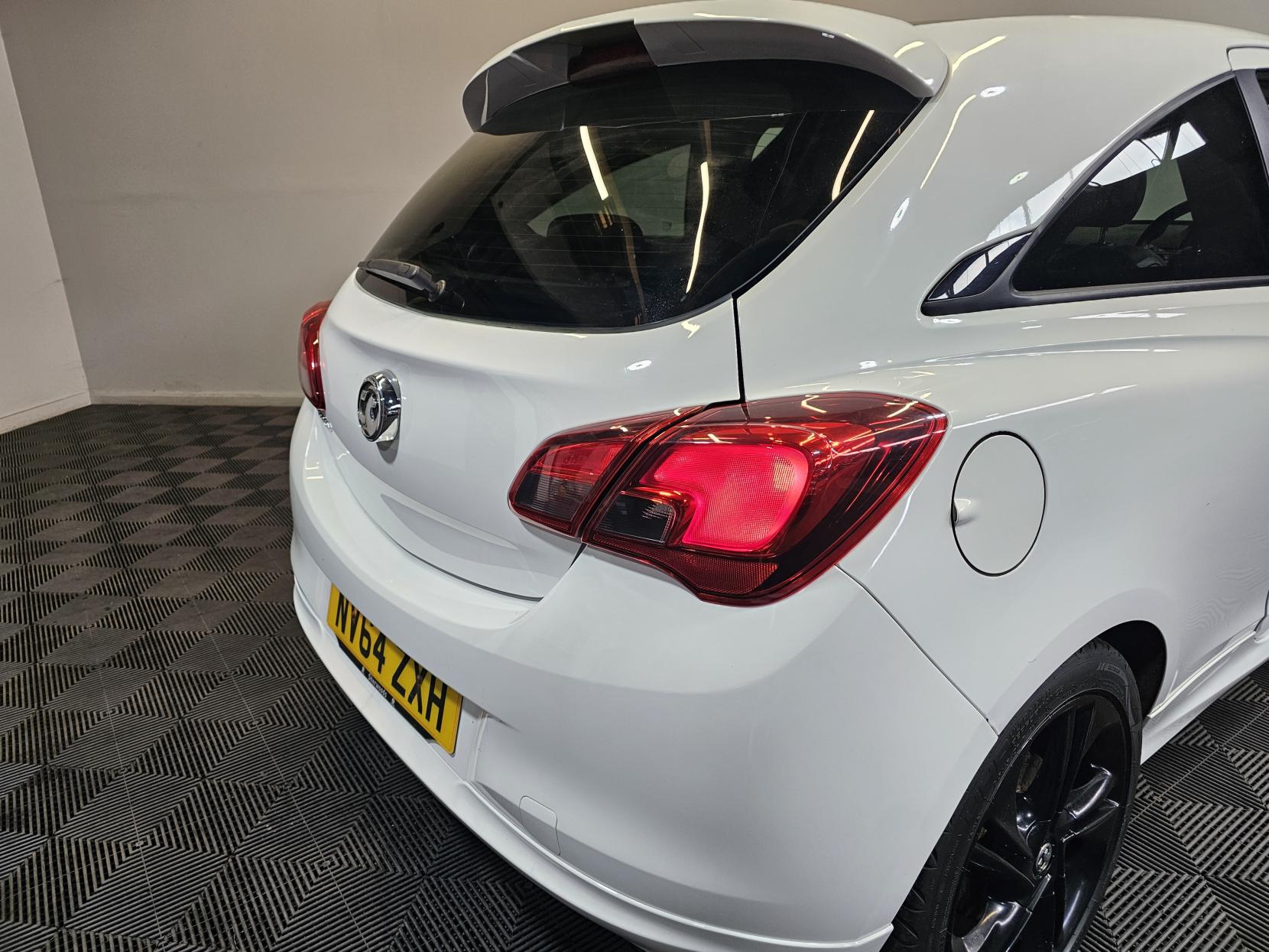 Vauxhall Corsa 1.2i Limited Edition Hatchback 3dr Petrol Manual Euro 6 (70 ps)